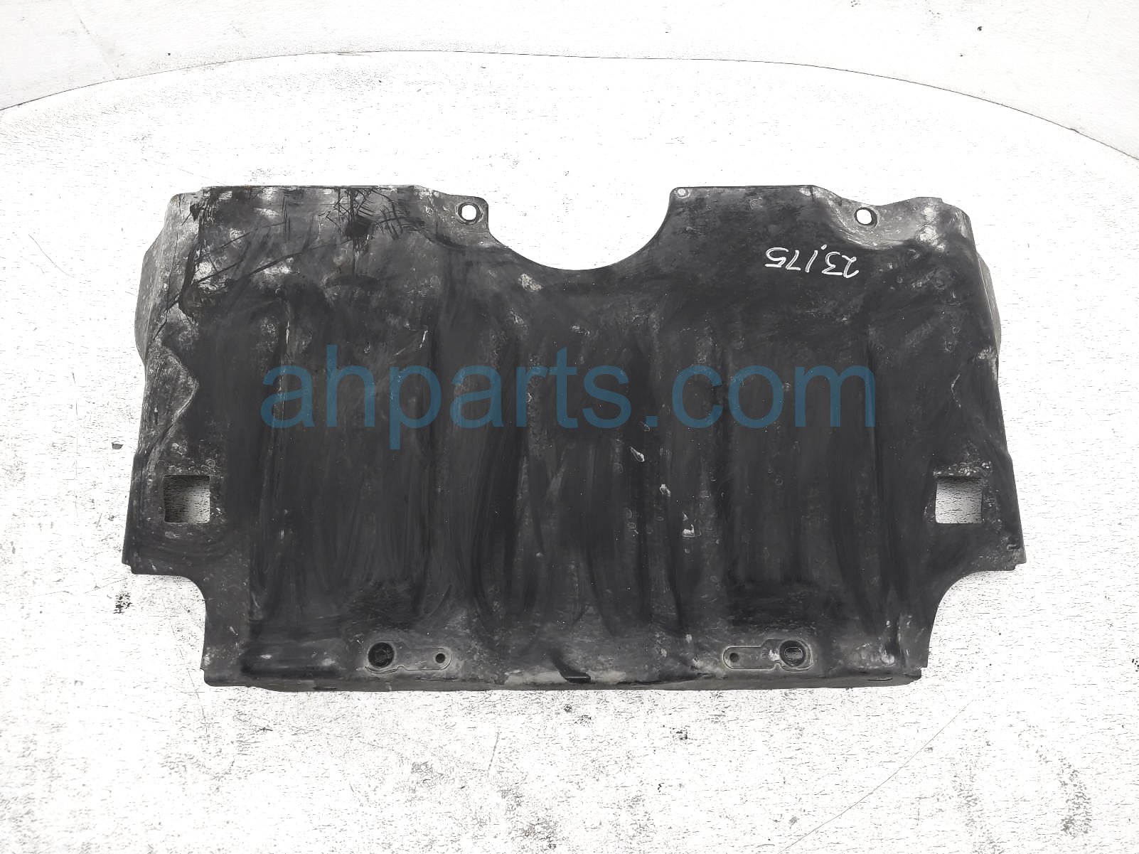 $80 Toyota FRONT LOWER ENGINE SKID PLATE
