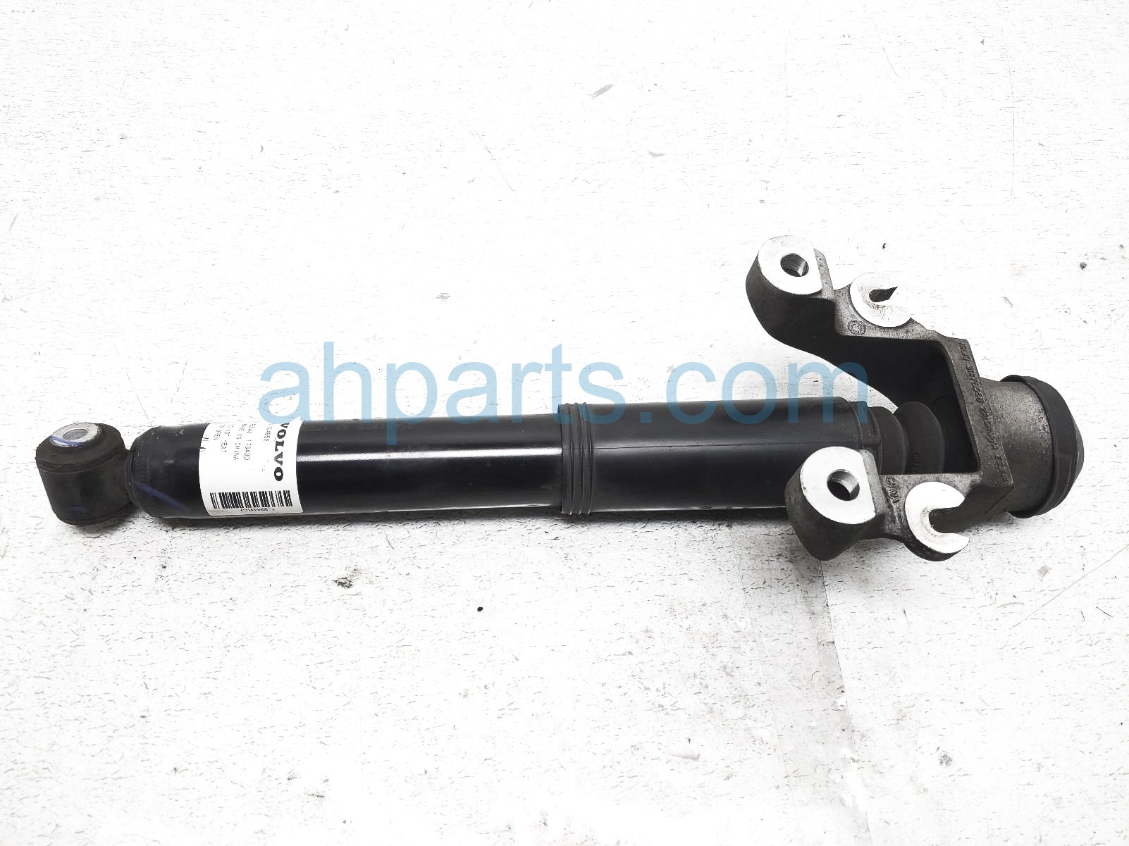 $85 Volvo RR/RH STRUT / SHOCK ABSORBER $85 Volvo RR/RH STRUT / SHOCK ABSORBER