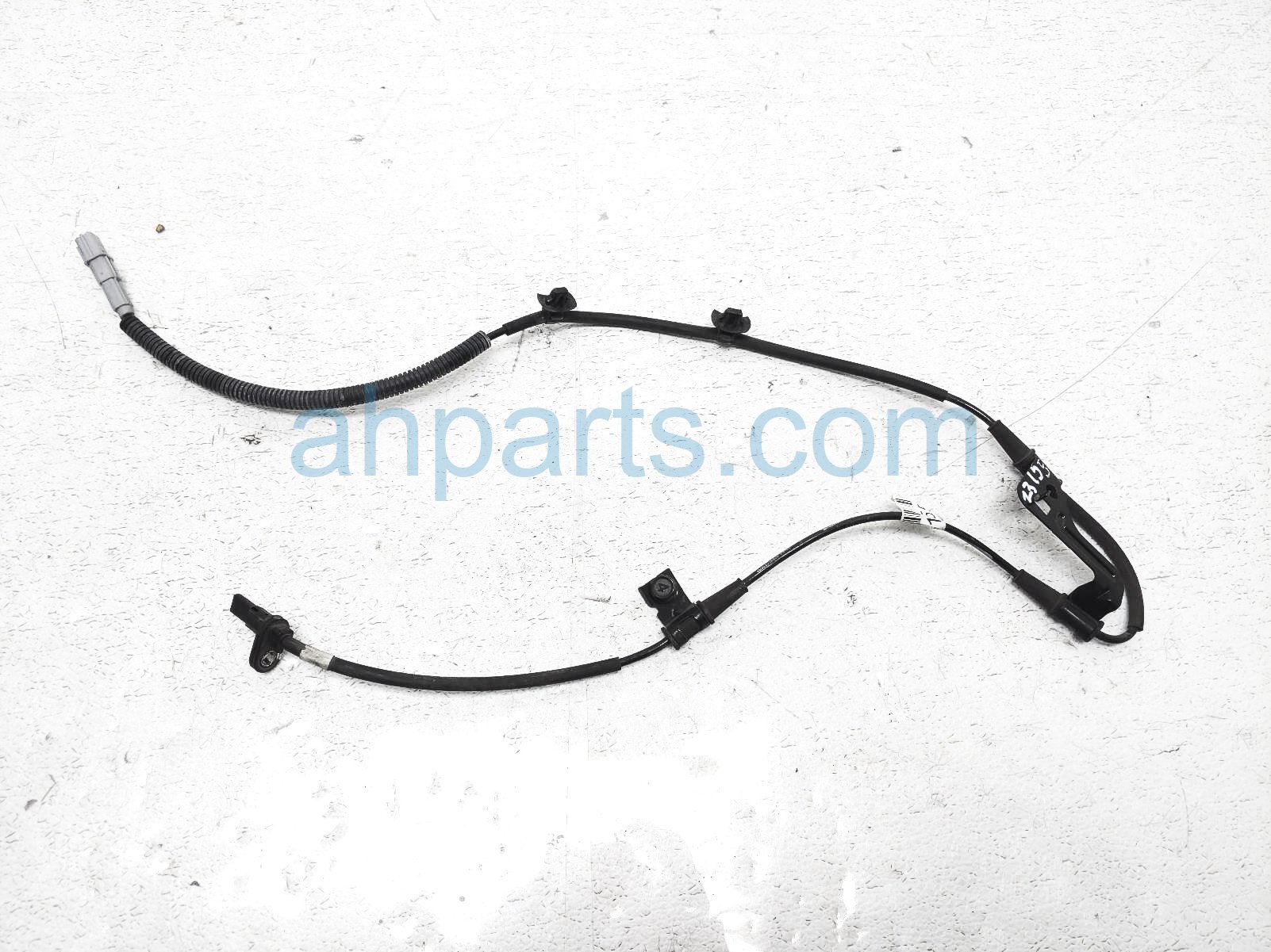 $30 Kia LH ABS WHEEL SPEED SENSOR $30 Kia LH ABS WHEEL SPEED SENSOR