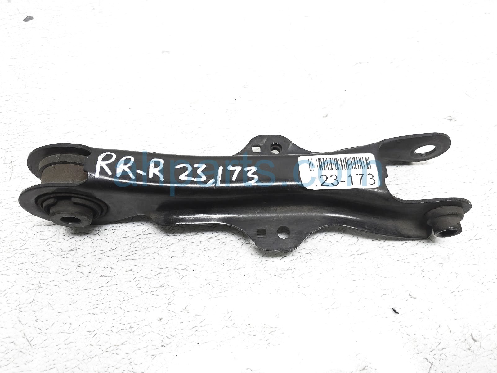 $50 Acura RR/RH REARWARD UPPER CONTROL ARM $50 Acura RR/RH REARWARD UPPER CONTROL ARM