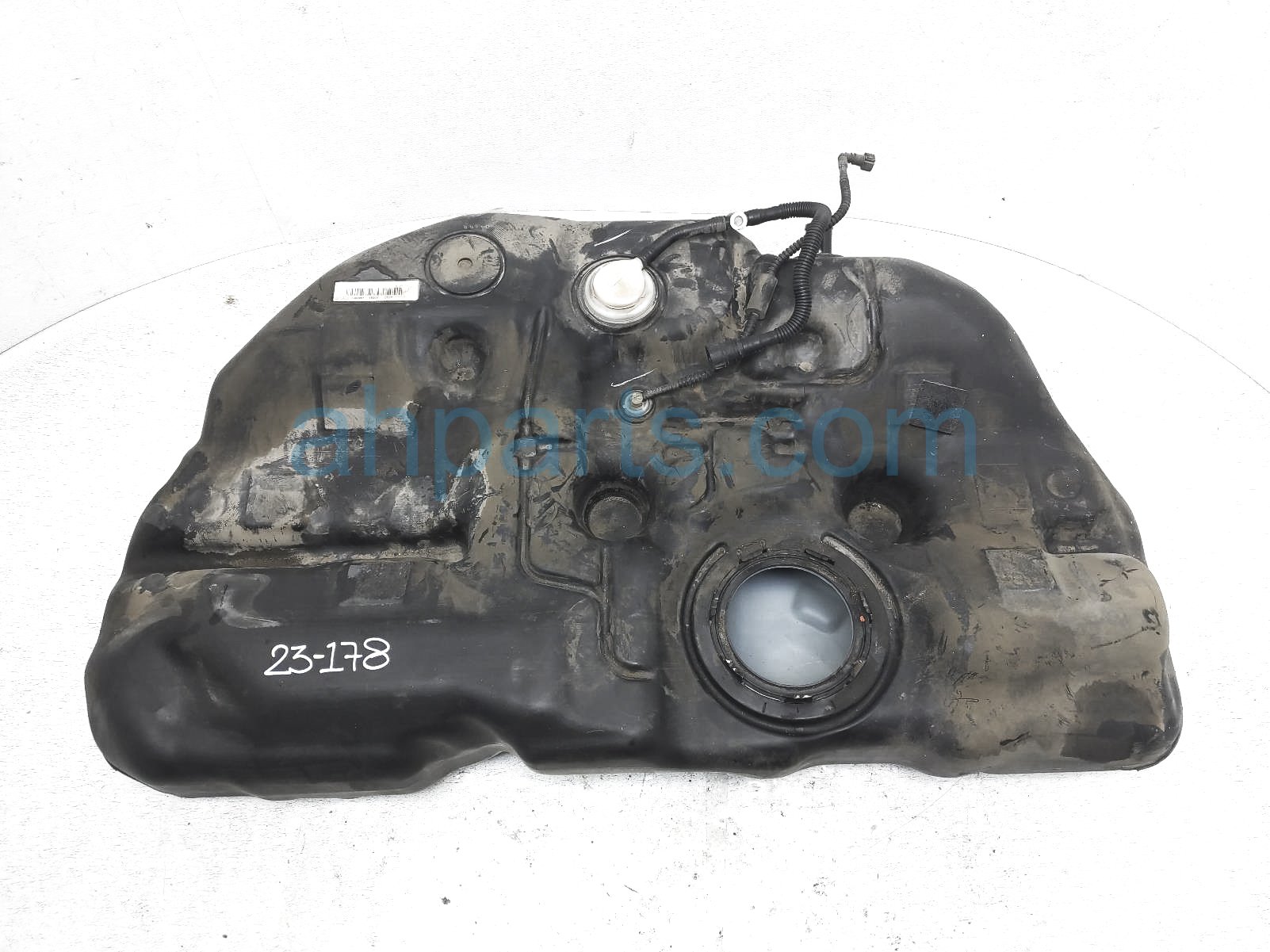 $125 Nissan GAS / FUEL TANK $125 Nissan GAS / FUEL TANK