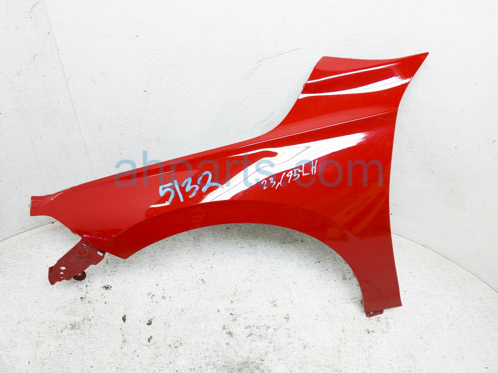 $145 Honda LH FENDER - RED - DENTS $145 Honda LH FENDER - RED - DENTS