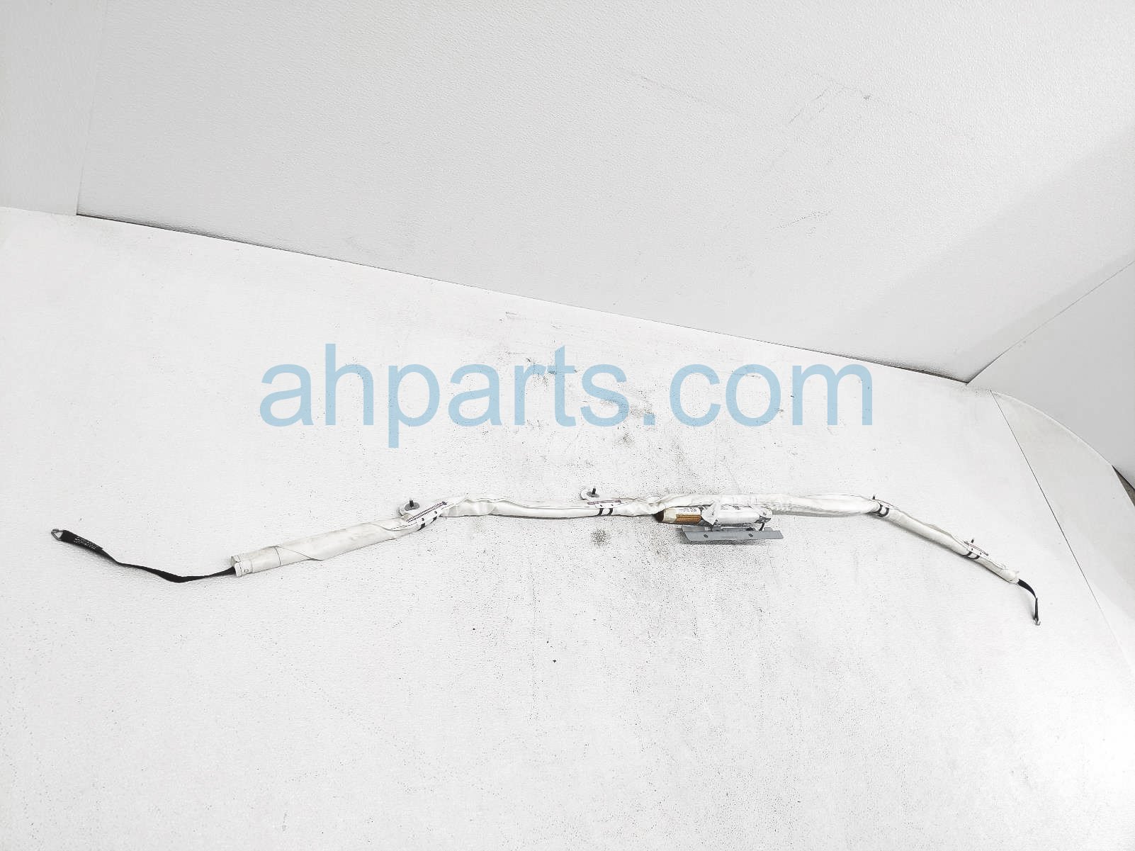 $150 Volvo LH ROOF CURTAIN AIRBAG