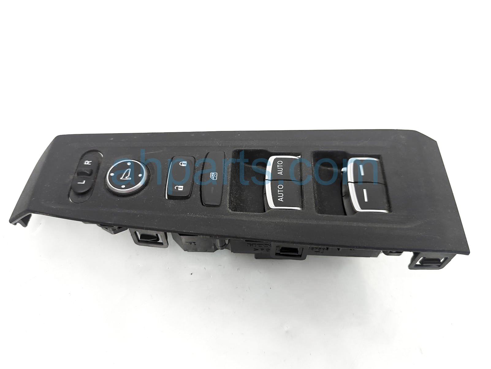 $50 Honda MASTER WINDOW SWITCH W/TRIM $50 Honda MASTER WINDOW SWITCH W/TRIM