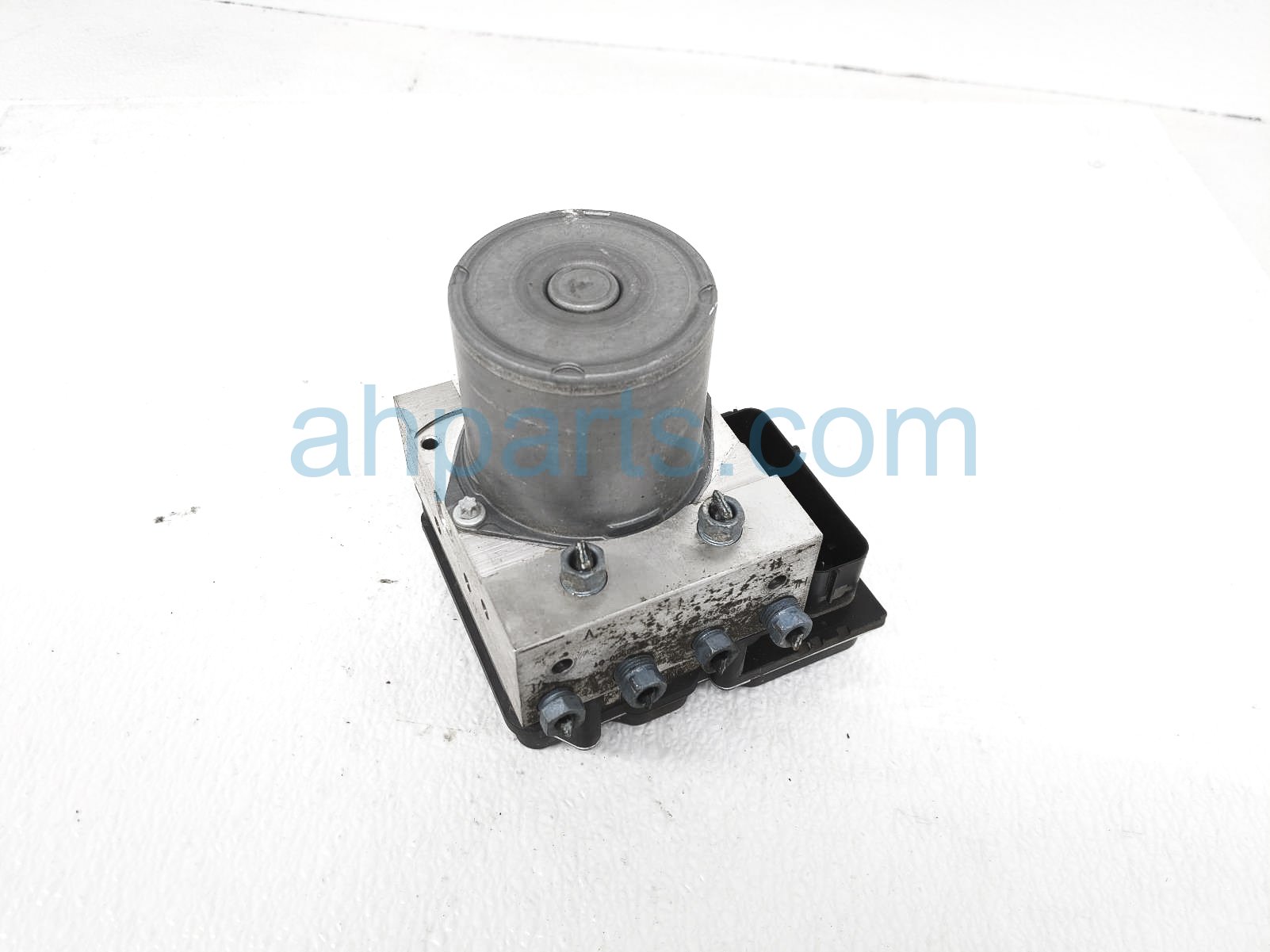 $135 BMW ABS / VSA PUMP / MODULATOR $135 BMW ABS / VSA PUMP / MODULATOR