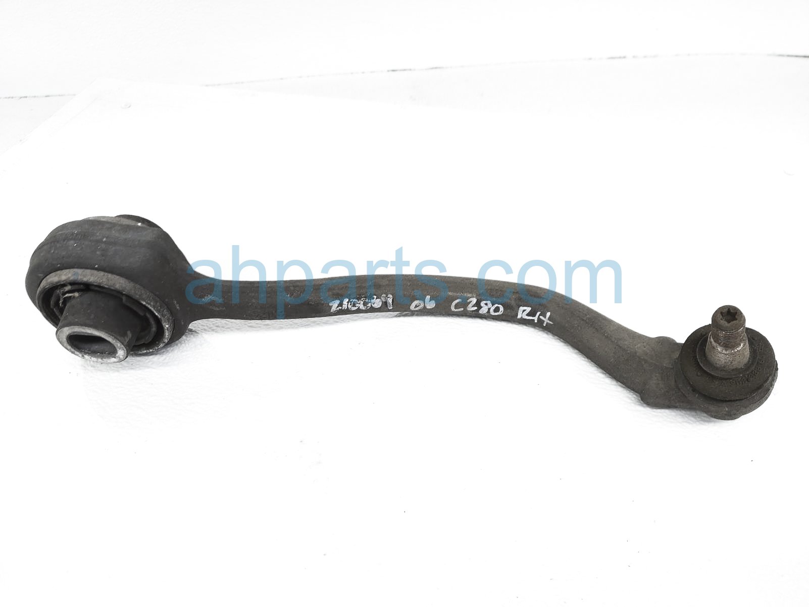 $35 Mercedes FR/RH CENTER UPPER CONTROL ARM $35 Mercedes FR/RH CENTER UPPER CONTROL ARM