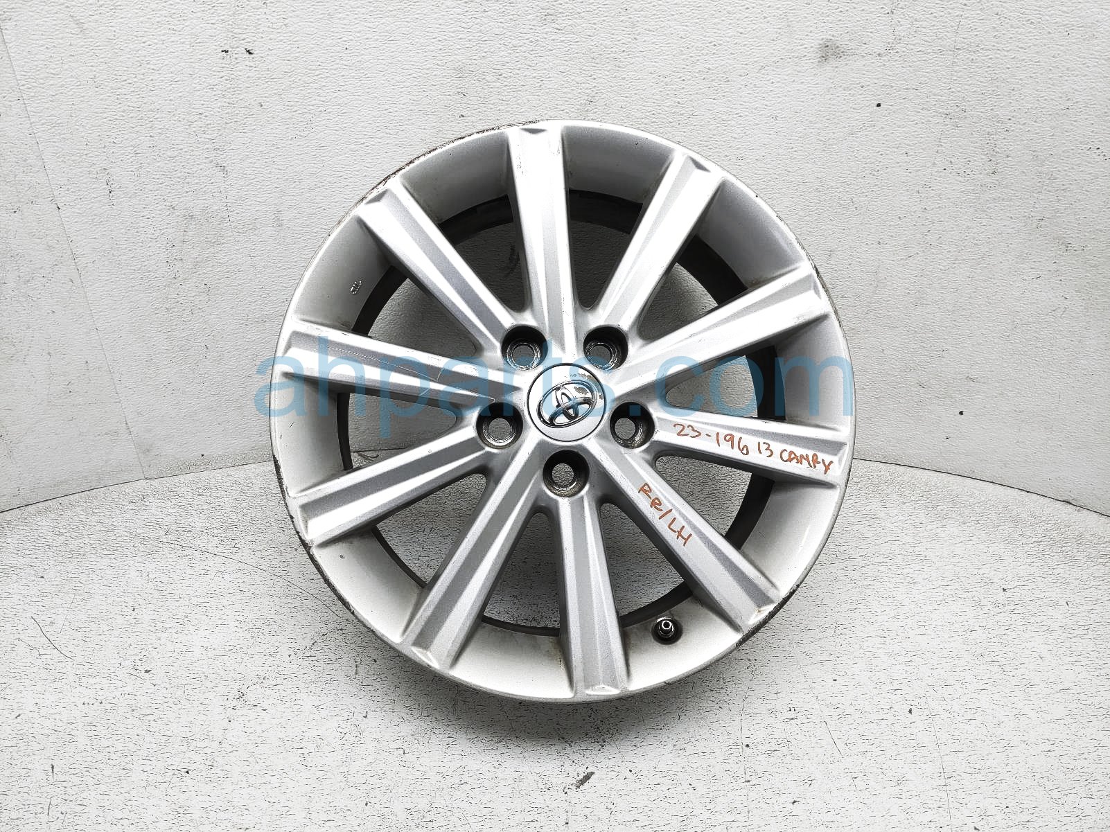 $125 Toyota RR/LH WHEEL / RIM - SOME CURB $125 Toyota RR/LH WHEEL / RIM - SOME CURB