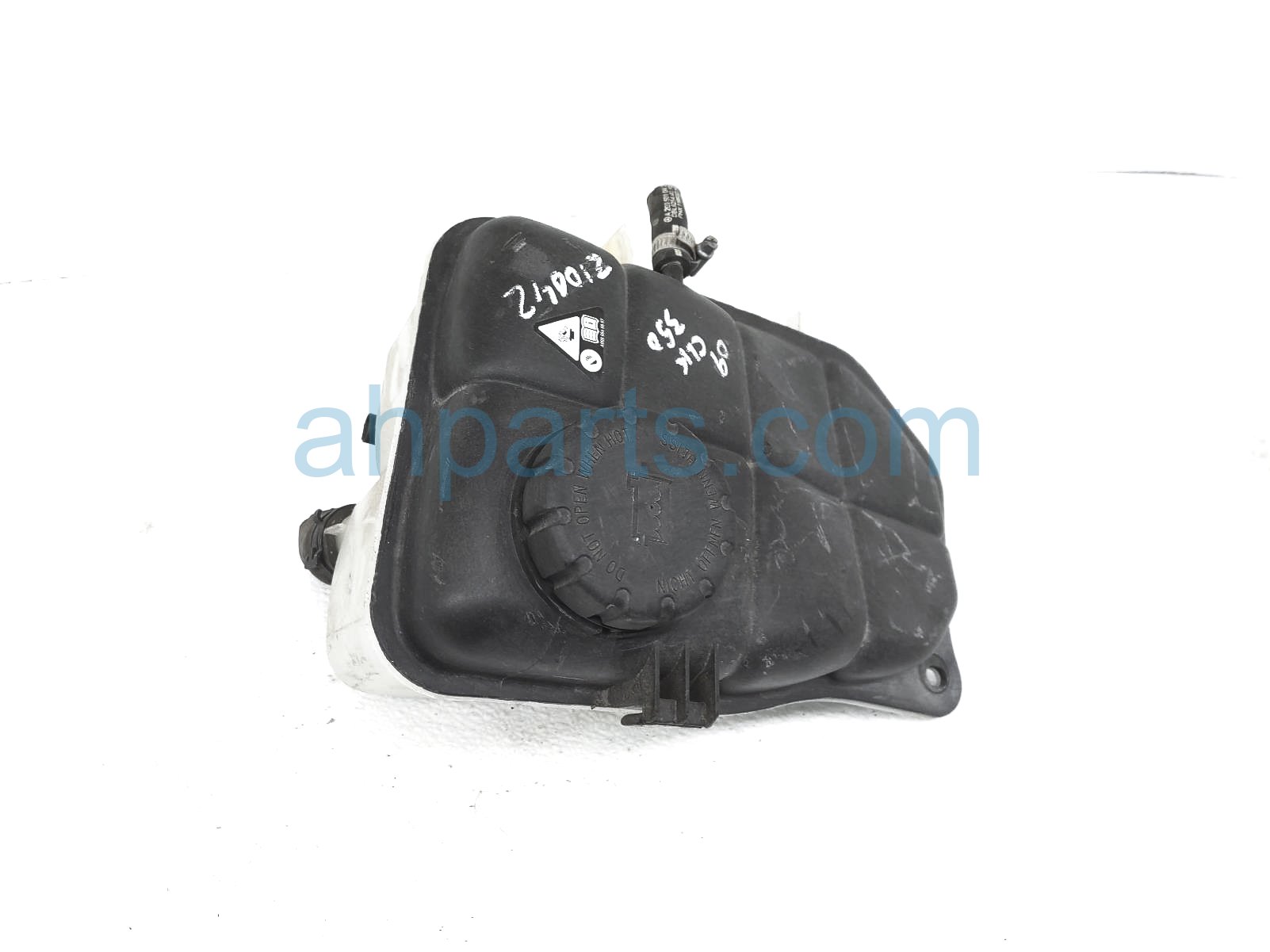 thumbnail image 2 of URO Mercedes Coolant Expansion Tank Level Sensor – Fit 210 545 00 24, 2105450024 2 of 2