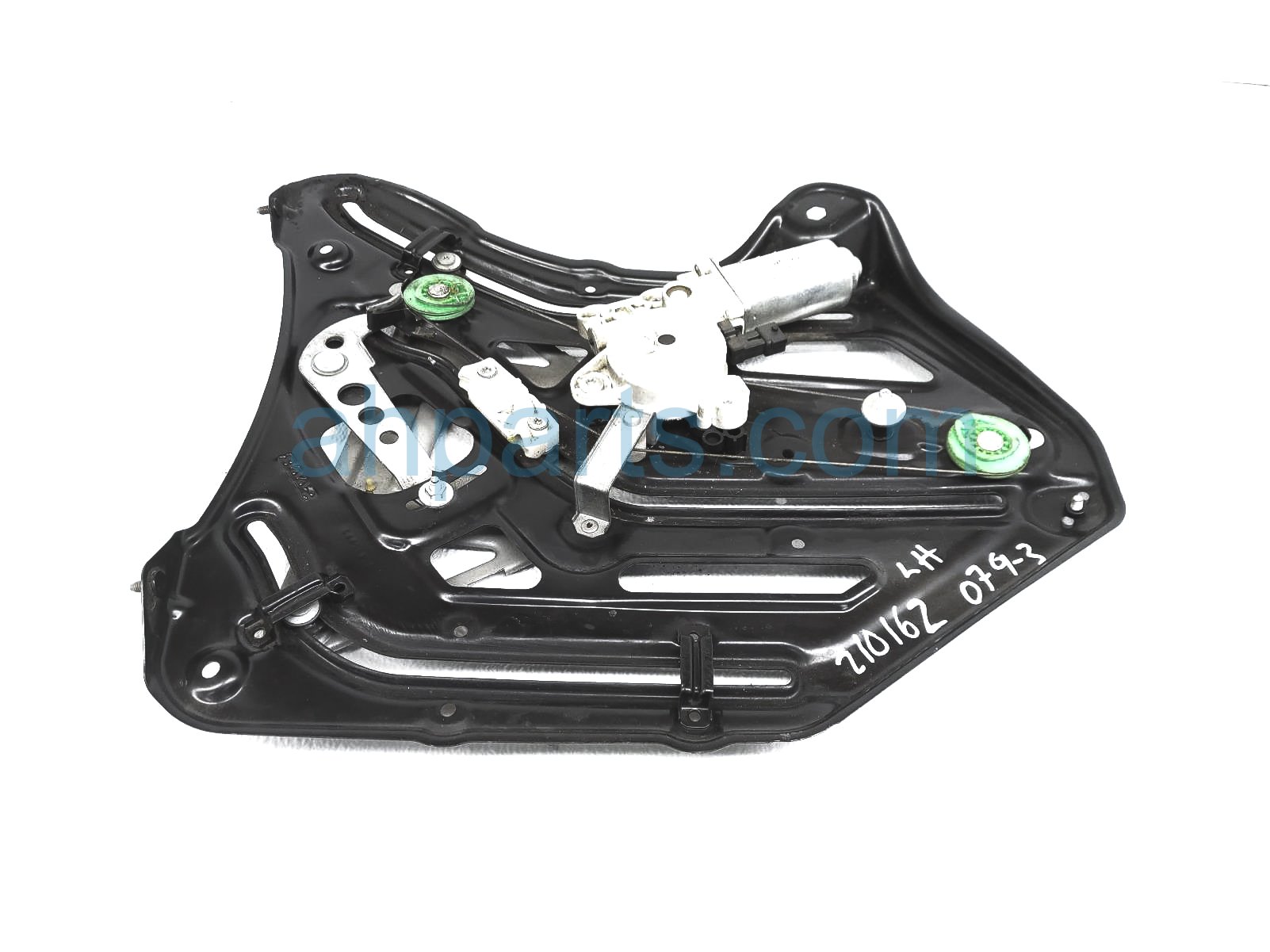 $50 Saab LH QUARTER GLASS WINDOW REGULATOR $50 Saab LH QUARTER GLASS WINDOW REGULATOR