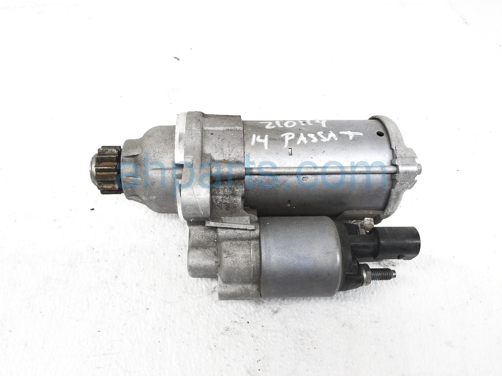 $50 Volkswagen STARTER MOTOR - 1.8L $50 Volkswagen STARTER MOTOR - 1.8L