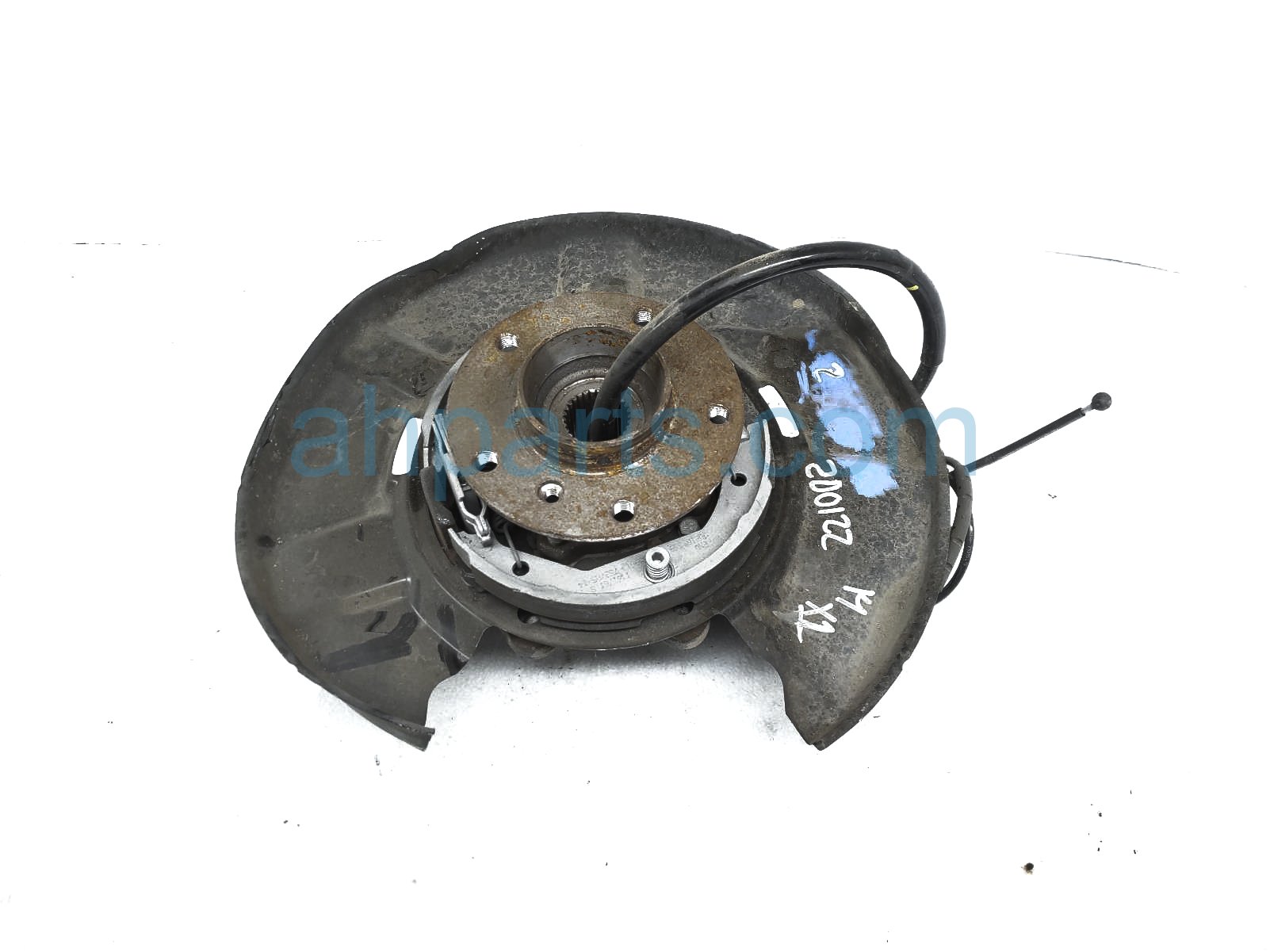 $100 BMW RR/RH SPINDLE KNUCKLE HUB $100 BMW RR/RH SPINDLE KNUCKLE HUB