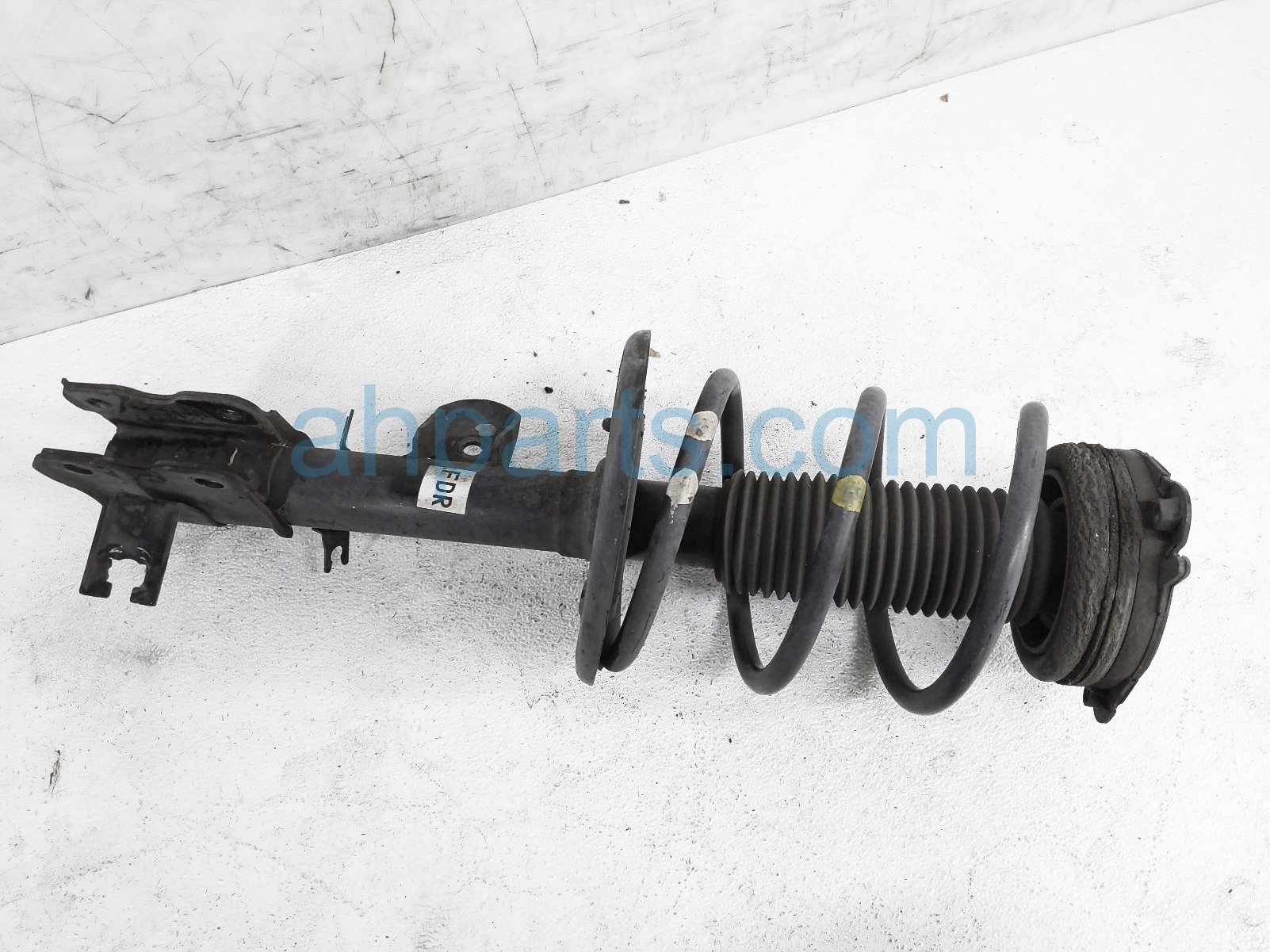 $44 Nissan FR/RH STRUT + SPRING $44 Nissan FR/RH STRUT + SPRING