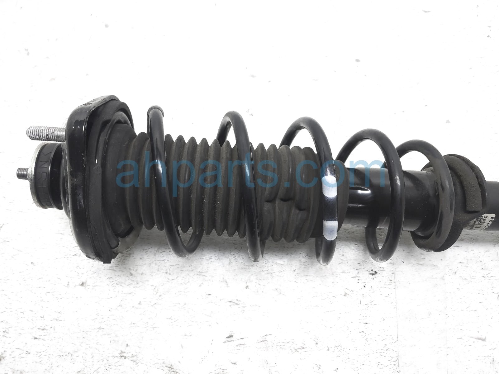 Sold 2017 Mazda MX-5 Rear Driver Strut + Spring NC9H-28-70XB,