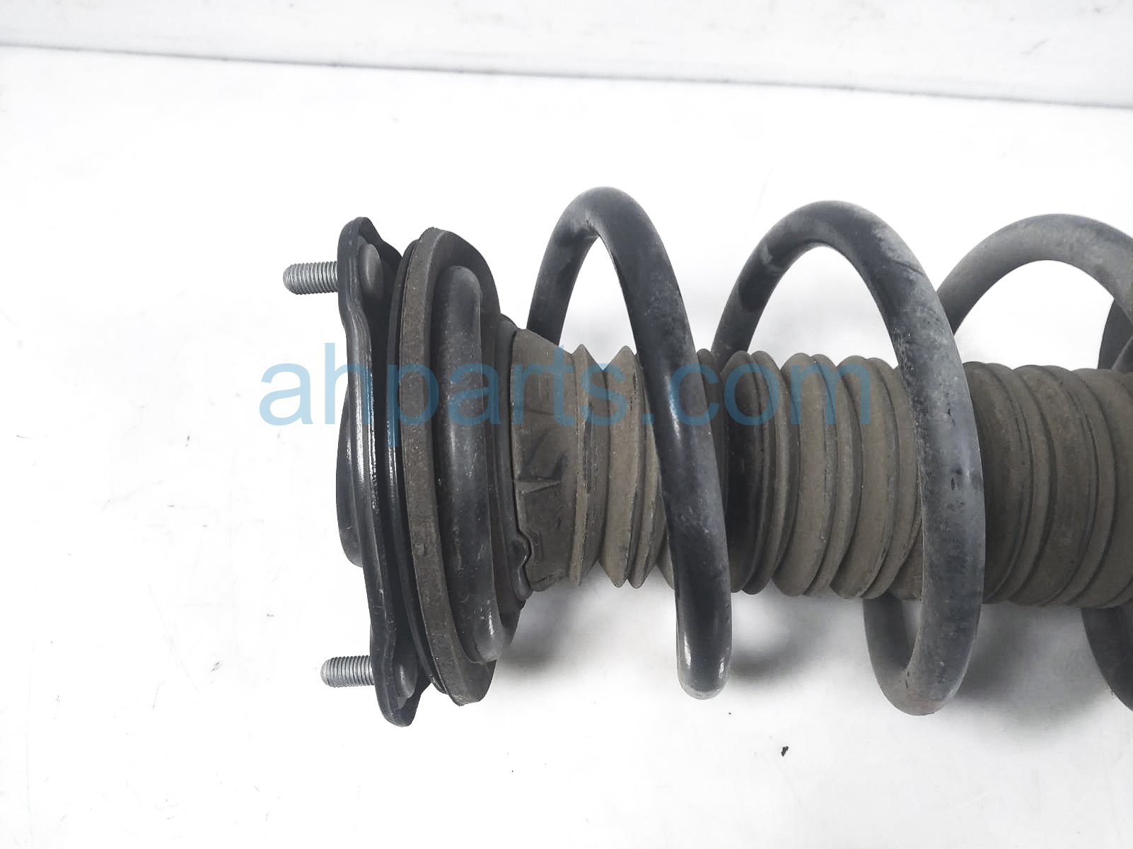 サッヴァーク Sold 2020 Toyota Highlander Front Driver Strut + Spring Assy