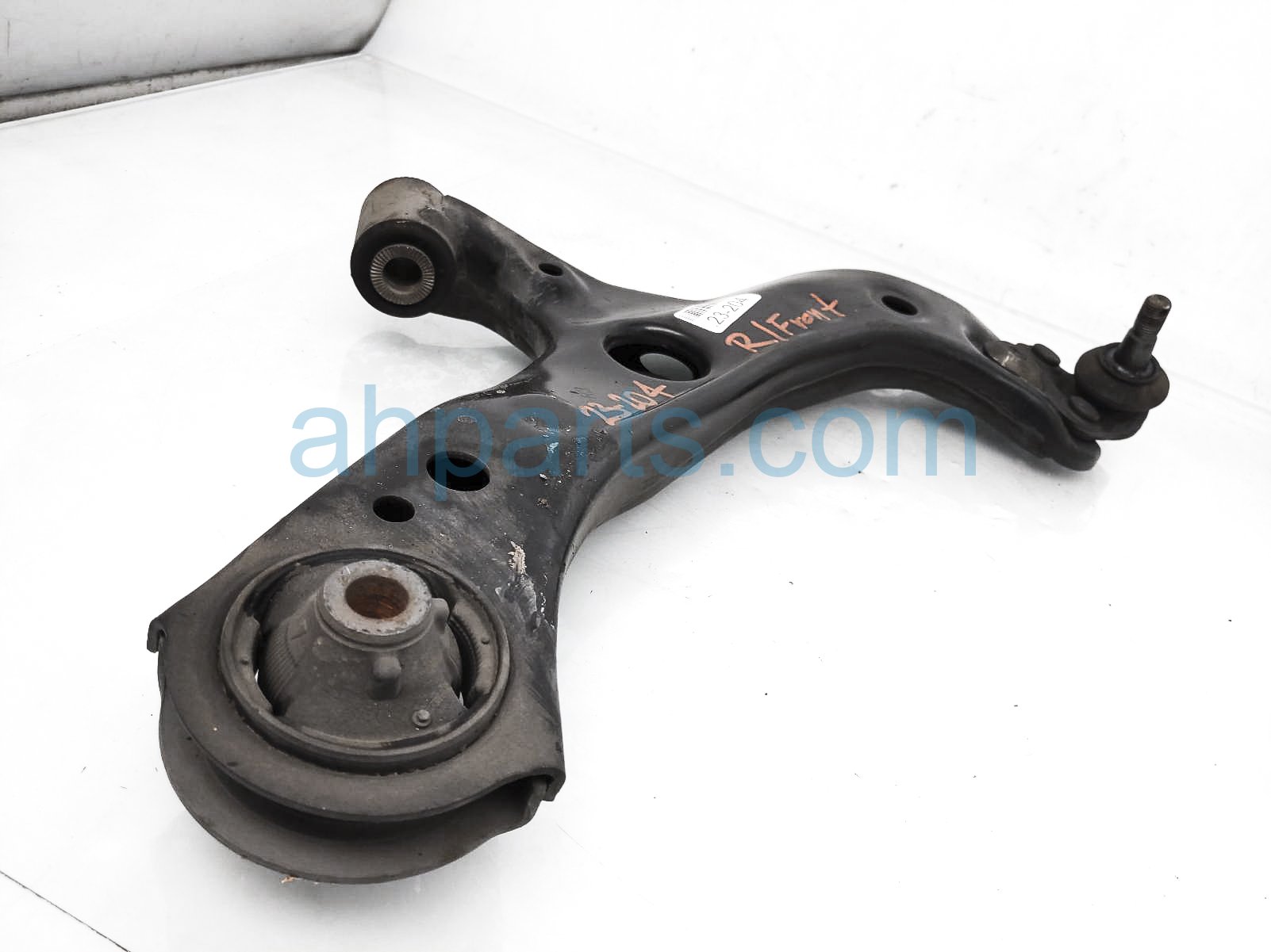 Sold 2019 Toyota Corolla Front Passenger Lower Control Arm 48068-02310,