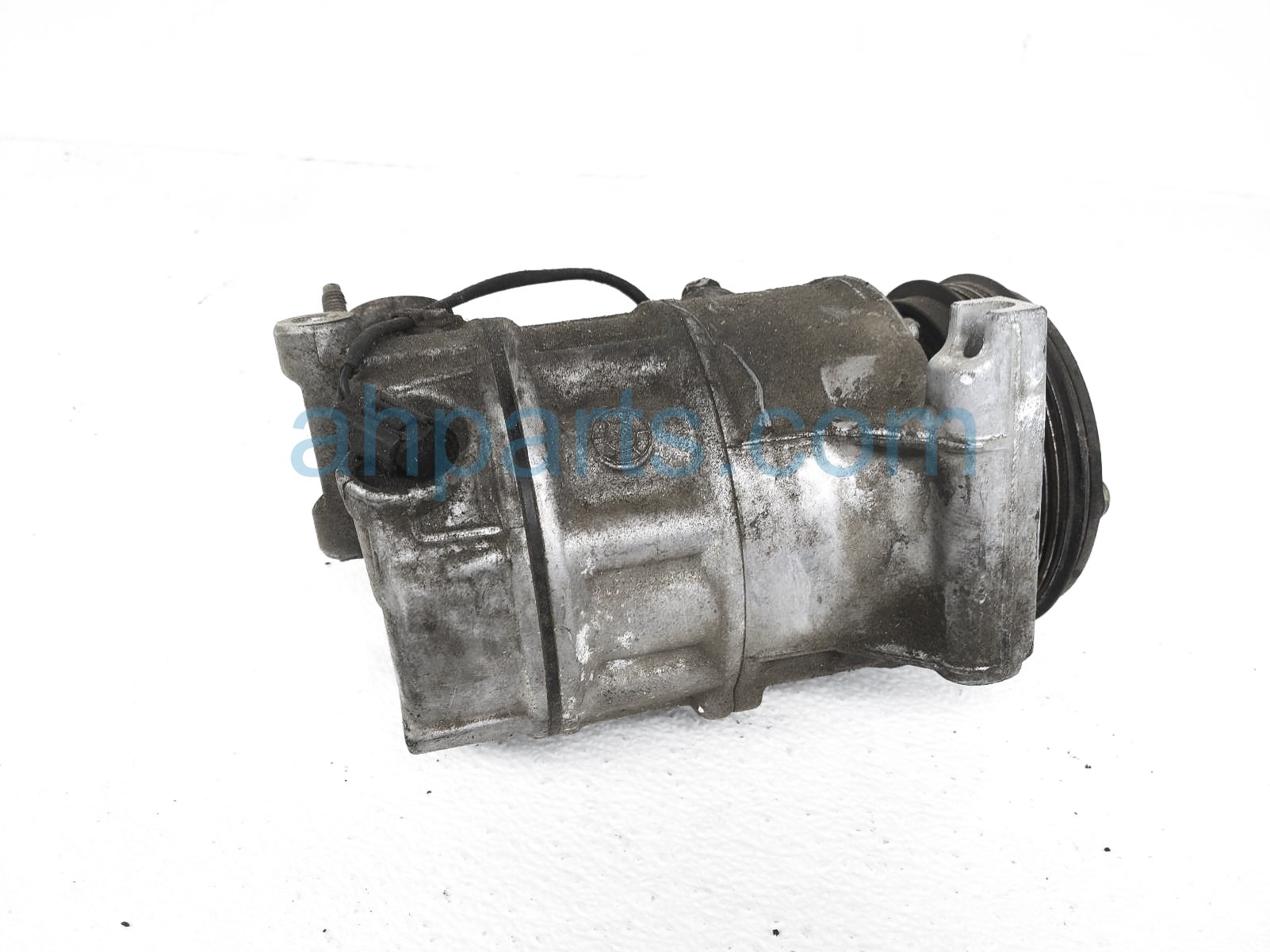 $94 Volvo AC PUMP / COMPRESSOR $94 Volvo AC PUMP / COMPRESSOR