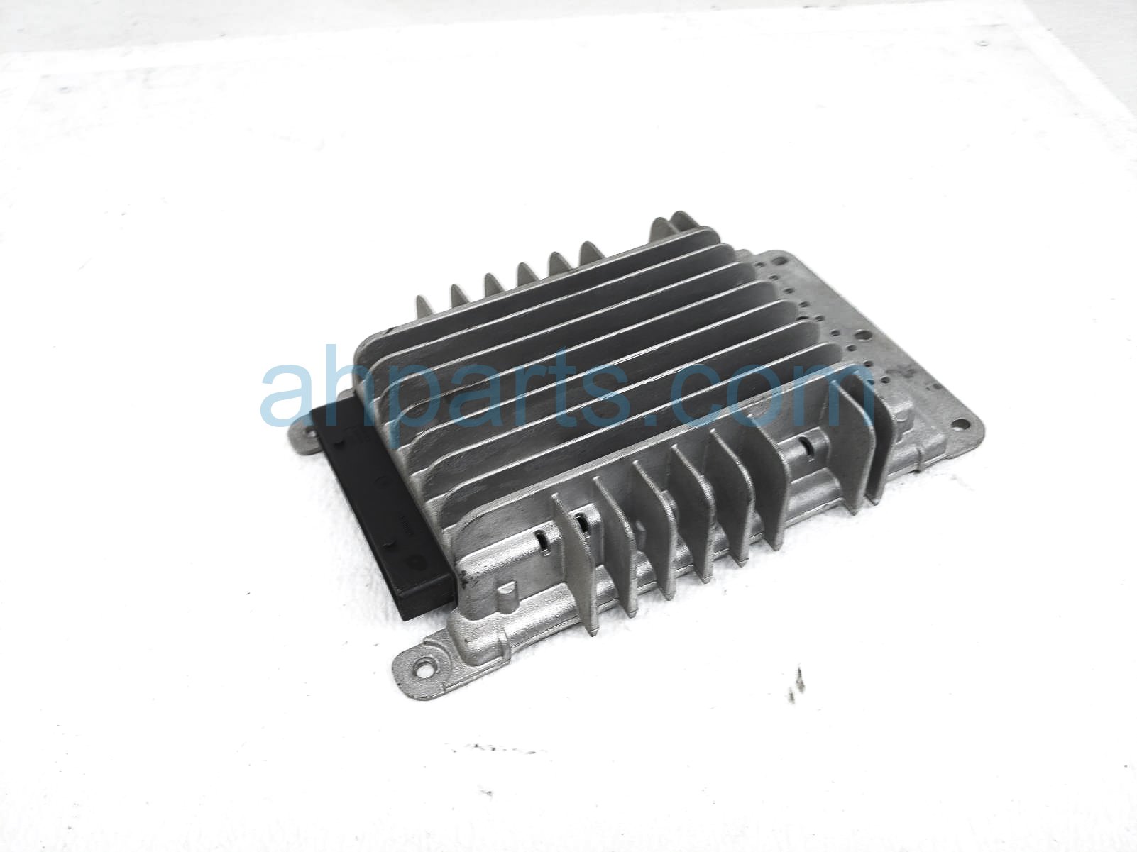 $55 Audi AUDIO AMPLIFIER UNIT $55 Audi AUDIO AMPLIFIER UNIT