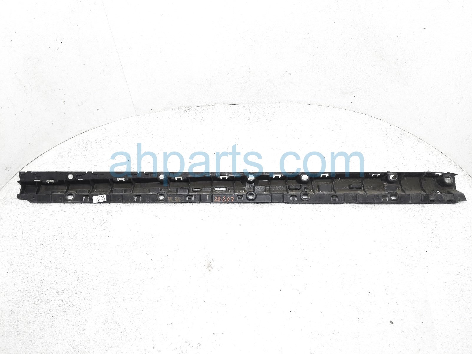 $35 BMW RH MOLDING SUPPORT BRACKET ONLY $35 BMW RH MOLDING SUPPORT BRACKET ONLY