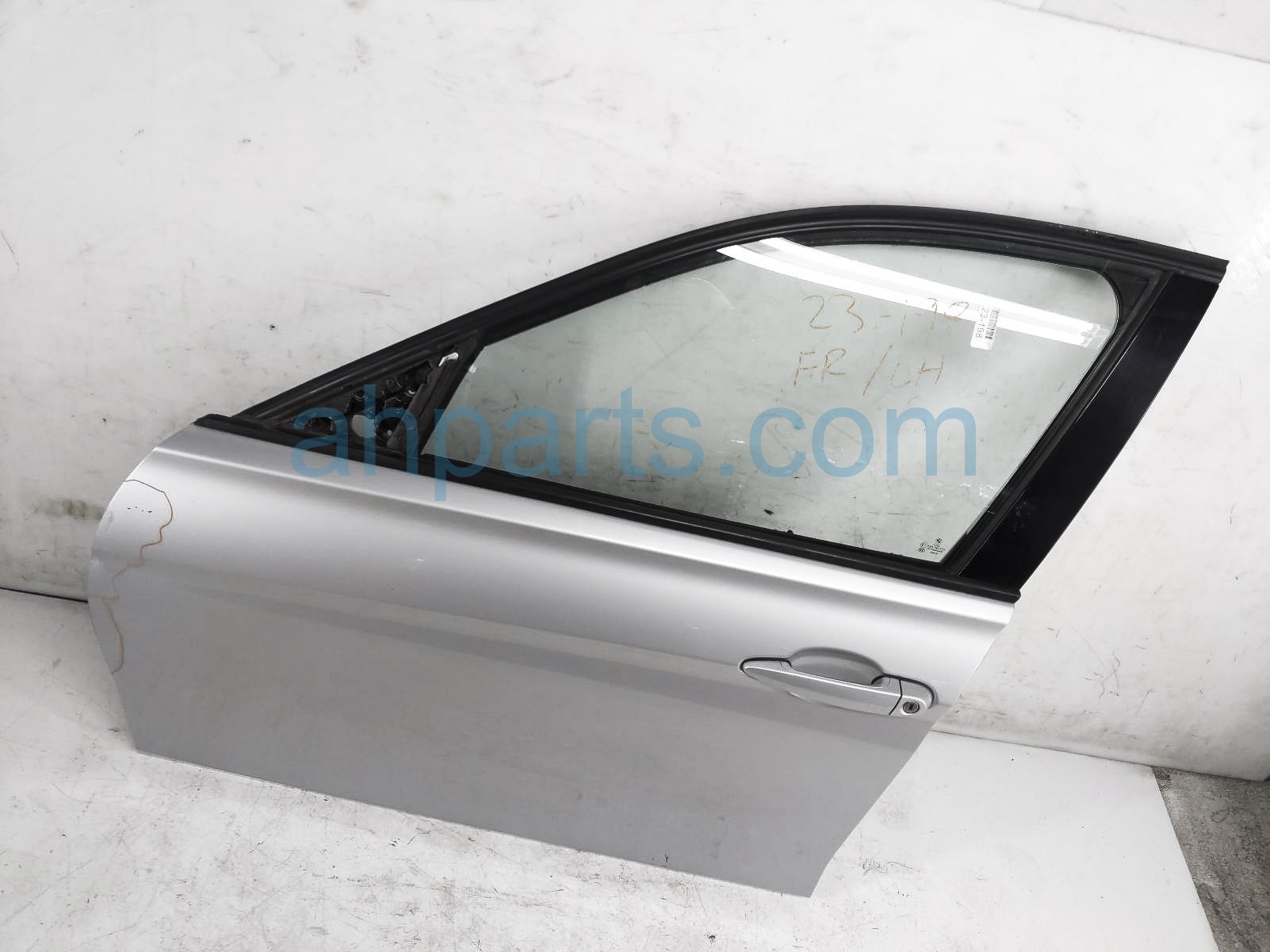 $300 BMW FR/LH DOOR - SILVER - NO MIRROR/TRIM $300 BMW FR/LH DOOR - SILVER - NO MIRROR/TRIM