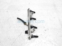 $75 Dodge FUEL RAIL W/ INJECTORS $75 Dodge FUEL RAIL W/ INJECTORS