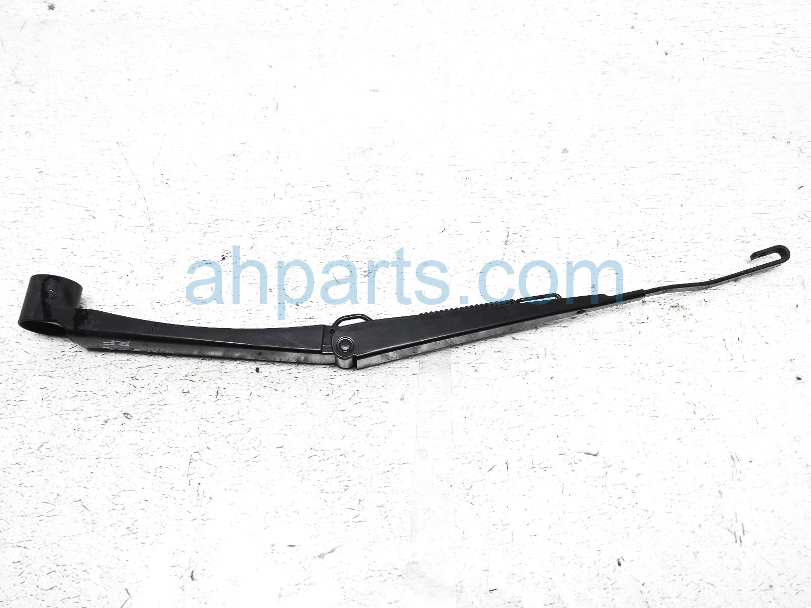 $25 Mazda RH WINDSHIELD WIPER ARM $25 Mazda RH WINDSHIELD WIPER ARM