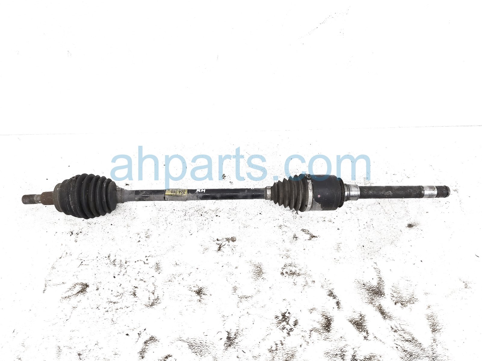 $70 Mercedes FR/RH AXLE SHAFT $70 Mercedes FR/RH AXLE SHAFT