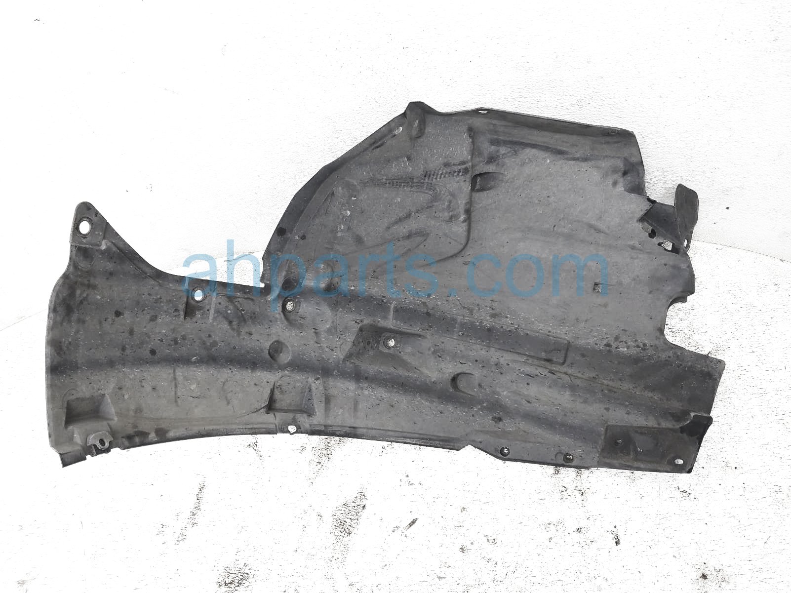 $45 Infiniti FR/RH REARWARD INNER FENDER LINER $45 Infiniti FR/RH REARWARD INNER FENDER LINER