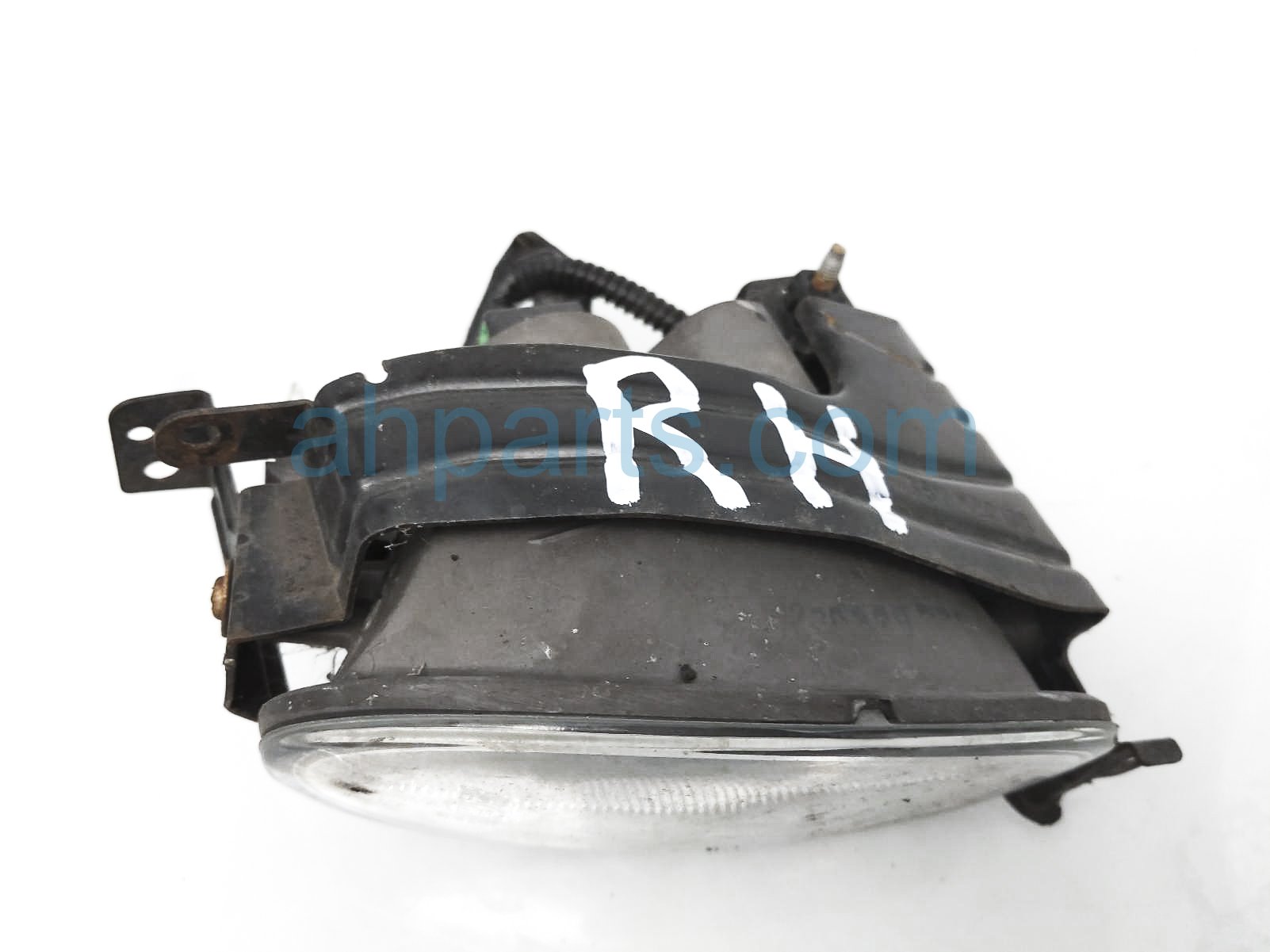 $75 Honda FR/RH FOG LAMP ASSY - SDN $75 Honda FR/RH FOG LAMP ASSY - SDN