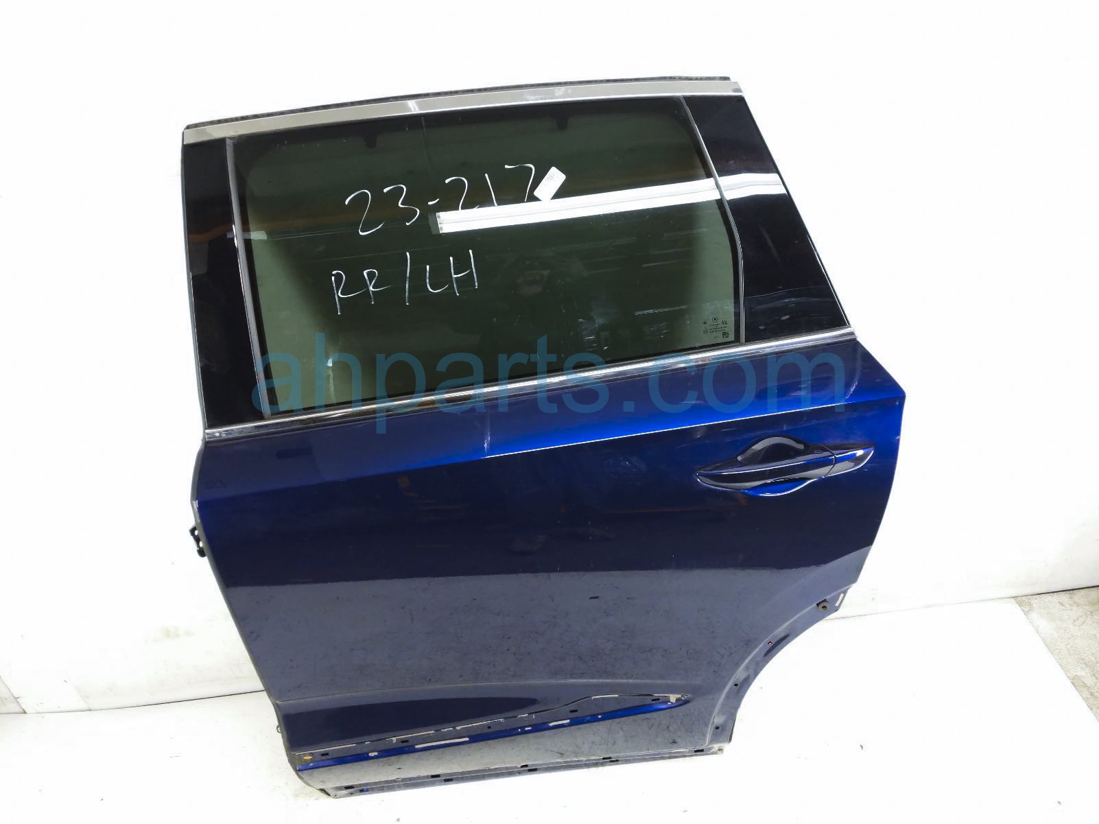 $1600 Acura RR/LH DOOR - BLUE - NO MIRROR/TRIM* $1600 Acura RR/LH DOOR - BLUE - NO MIRROR/TRIM*