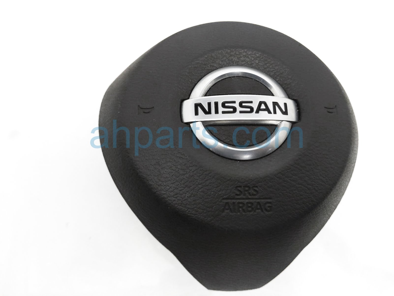 $499 Nissan DRIVER WHEEL AIRBAG $499 Nissan DRIVER WHEEL AIRBAG