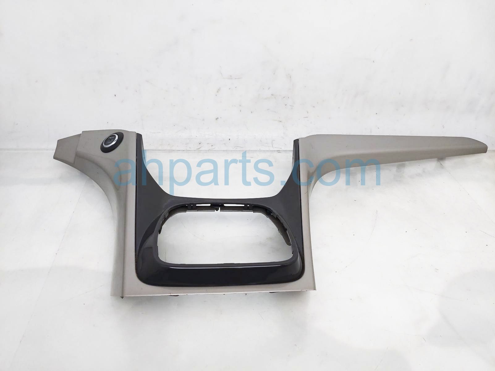 $40 Ford CENTER DASH BEZEL W/ PUSH START $40 Ford CENTER DASH BEZEL W/ PUSH START