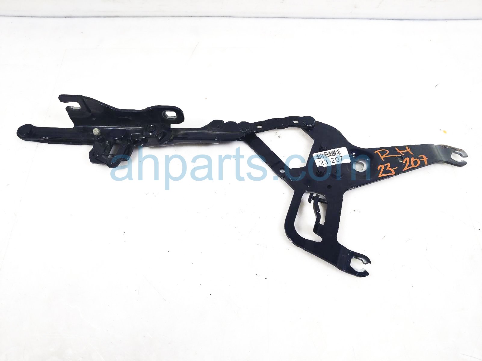$50 BMW RH SIDE HOOD HINGE - BLUE - 3.0L $50 BMW RH SIDE HOOD HINGE - BLUE - 3.0L