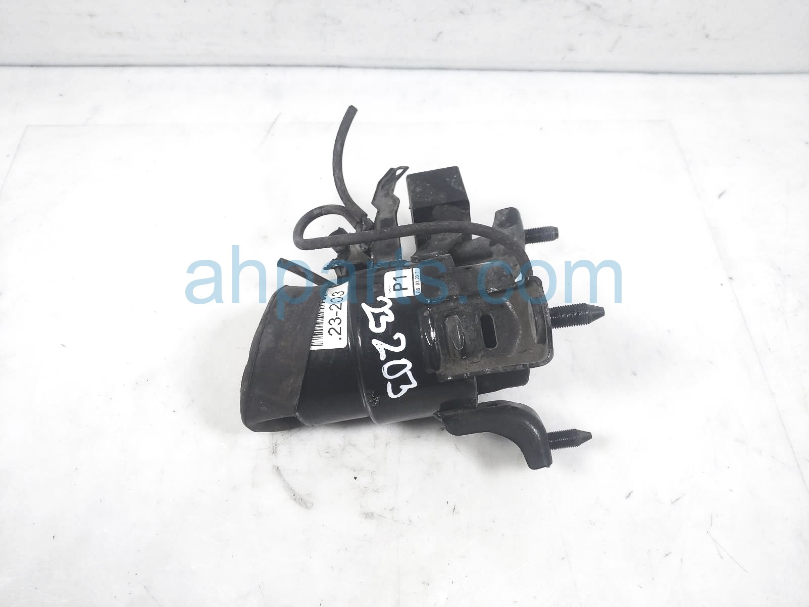 $150 Toyota FRONT ENGINE MOUNT- 3.5L - 62K MILES $150 Toyota FRONT ENGINE MOUNT- 3.5L - 62K MILES