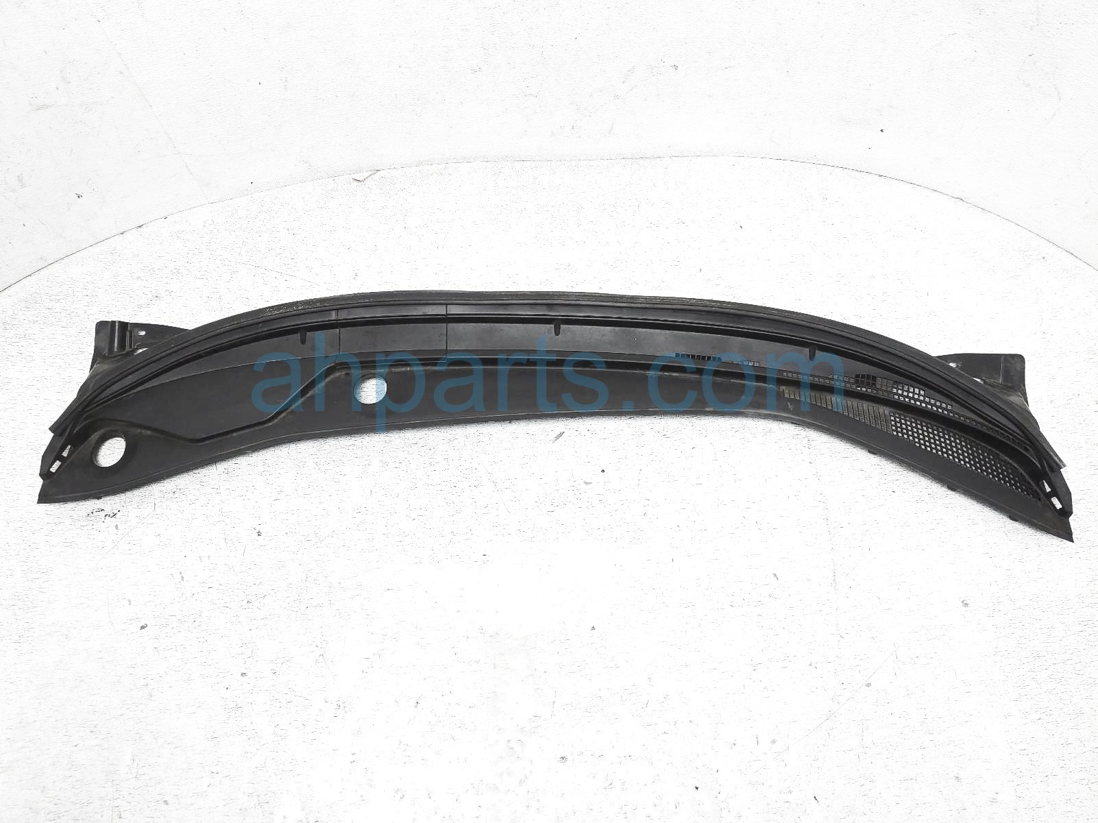 $95 Nissan WINDSHIELD COWL ASSY $95 Nissan WINDSHIELD COWL ASSY