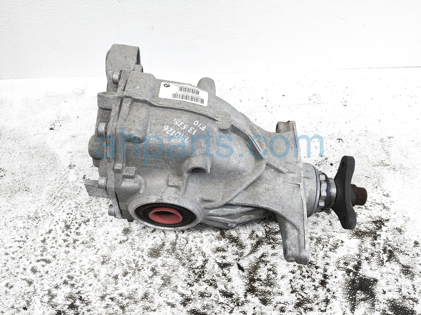 $150 BMW READR DIFFERENTIAL CARRIER ASSY