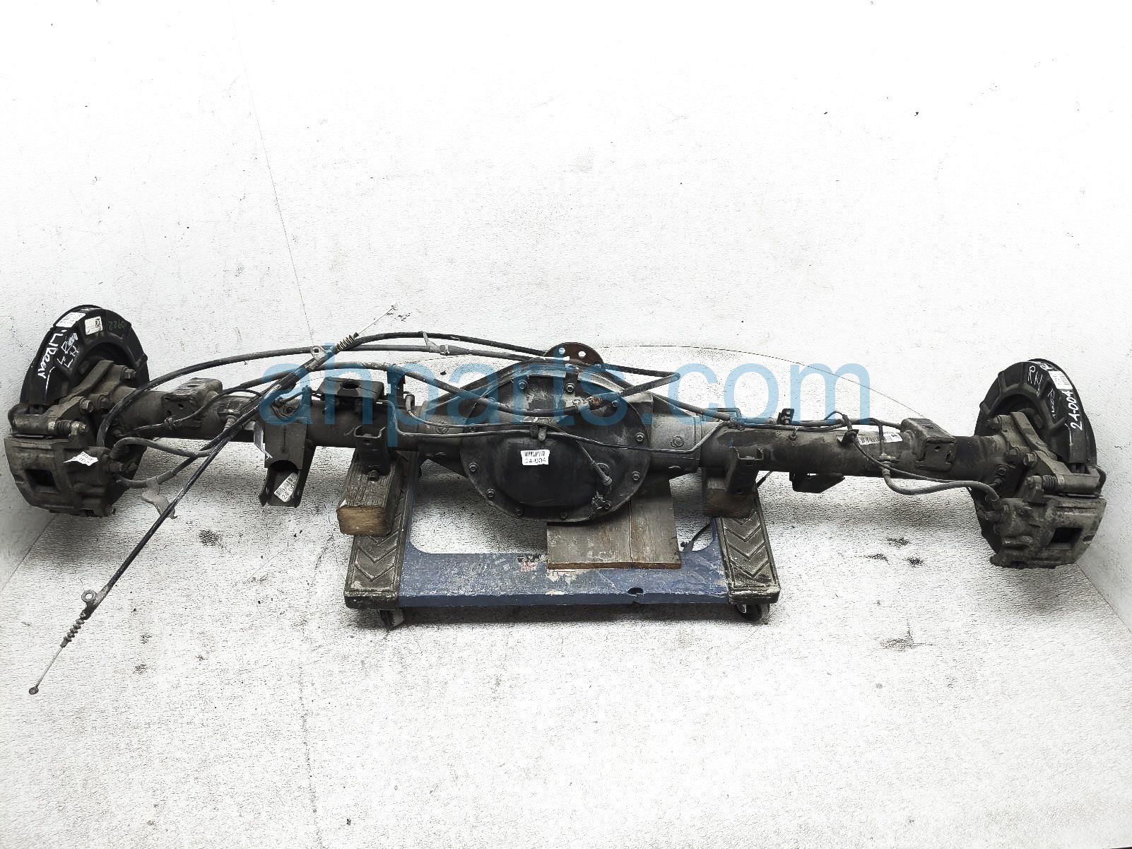 $1250 Nissan REAR DIFFERENTIAL W/ AXLES $1250 Nissan REAR DIFFERENTIAL W/ AXLES