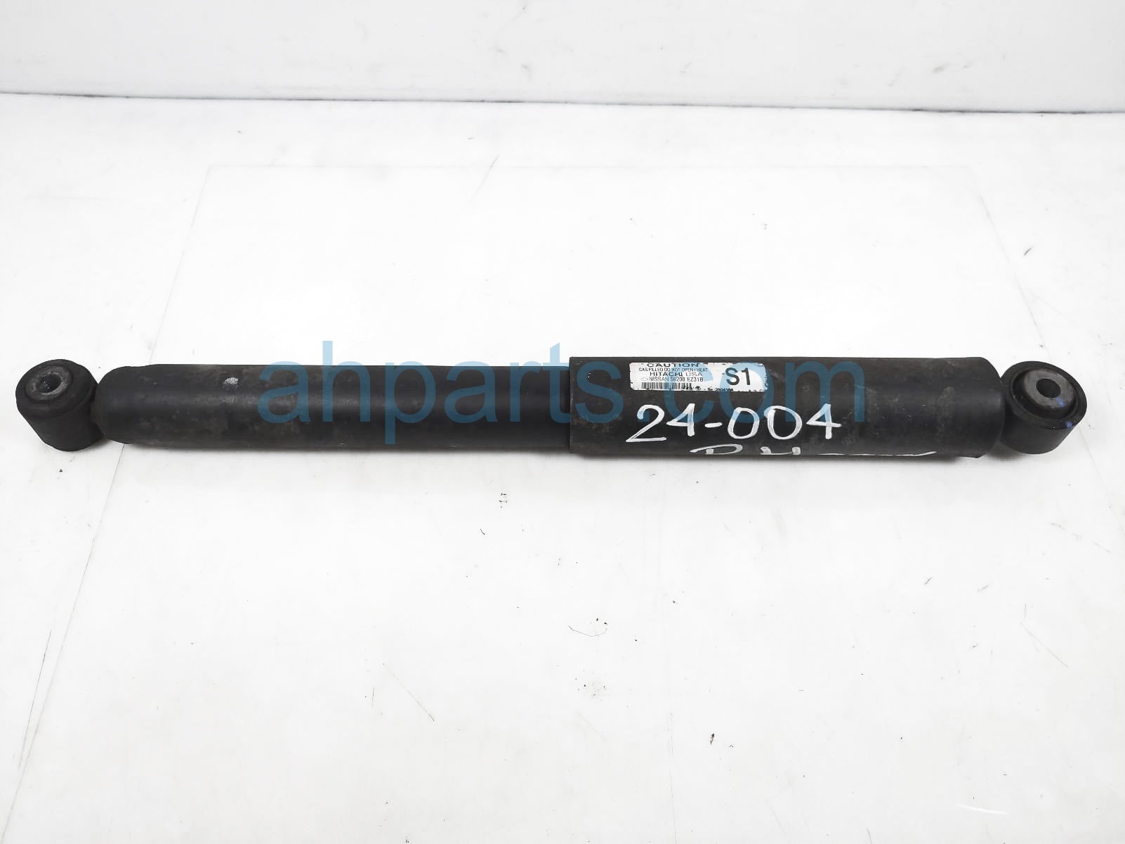 $40 Nissan RR/RH SHOCK ABSORBER - SV $40 Nissan RR/RH SHOCK ABSORBER - SV