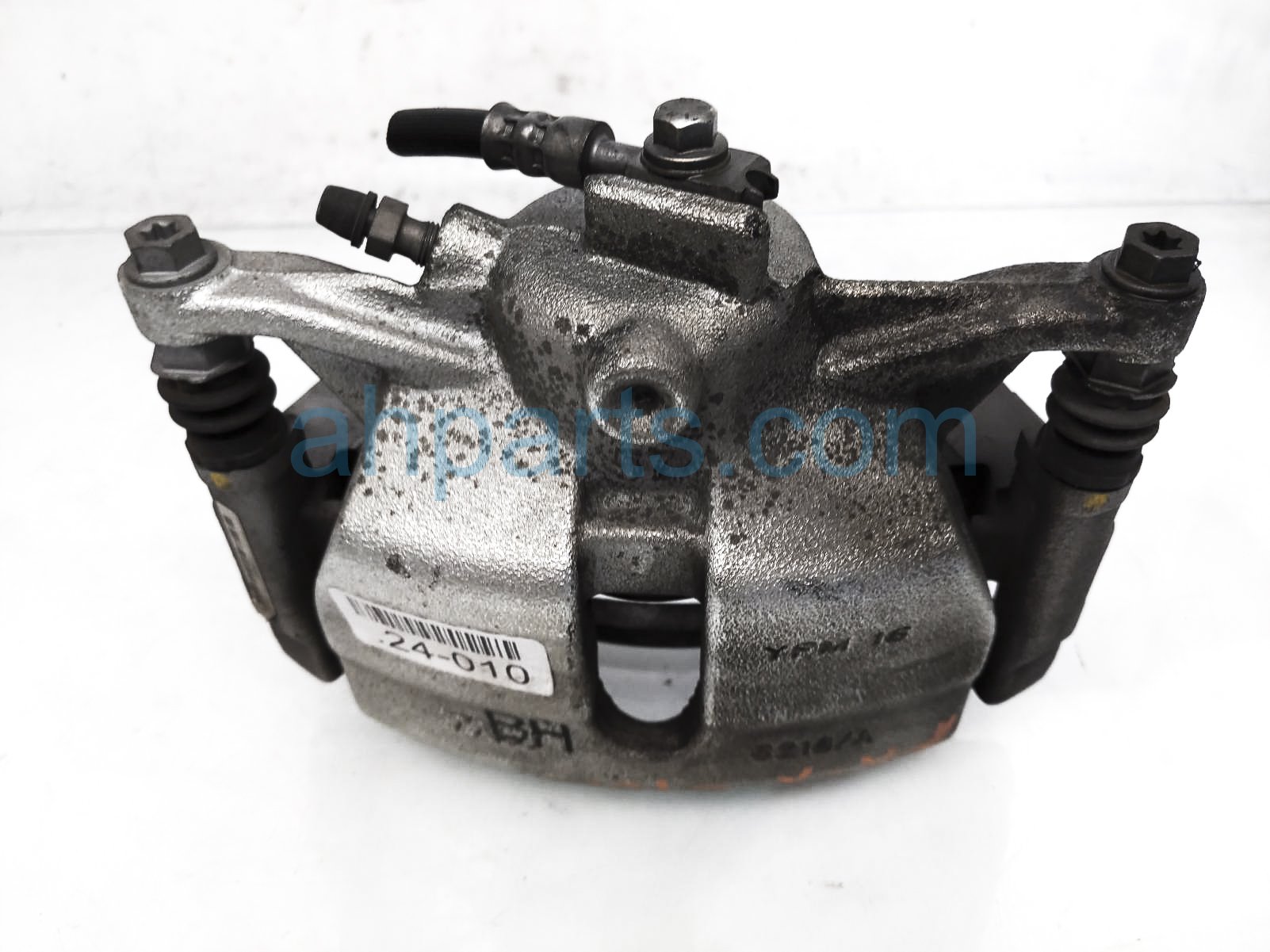 $50 Volkswagen FR/RH BRAKE CALIPER $50 Volkswagen FR/RH BRAKE CALIPER