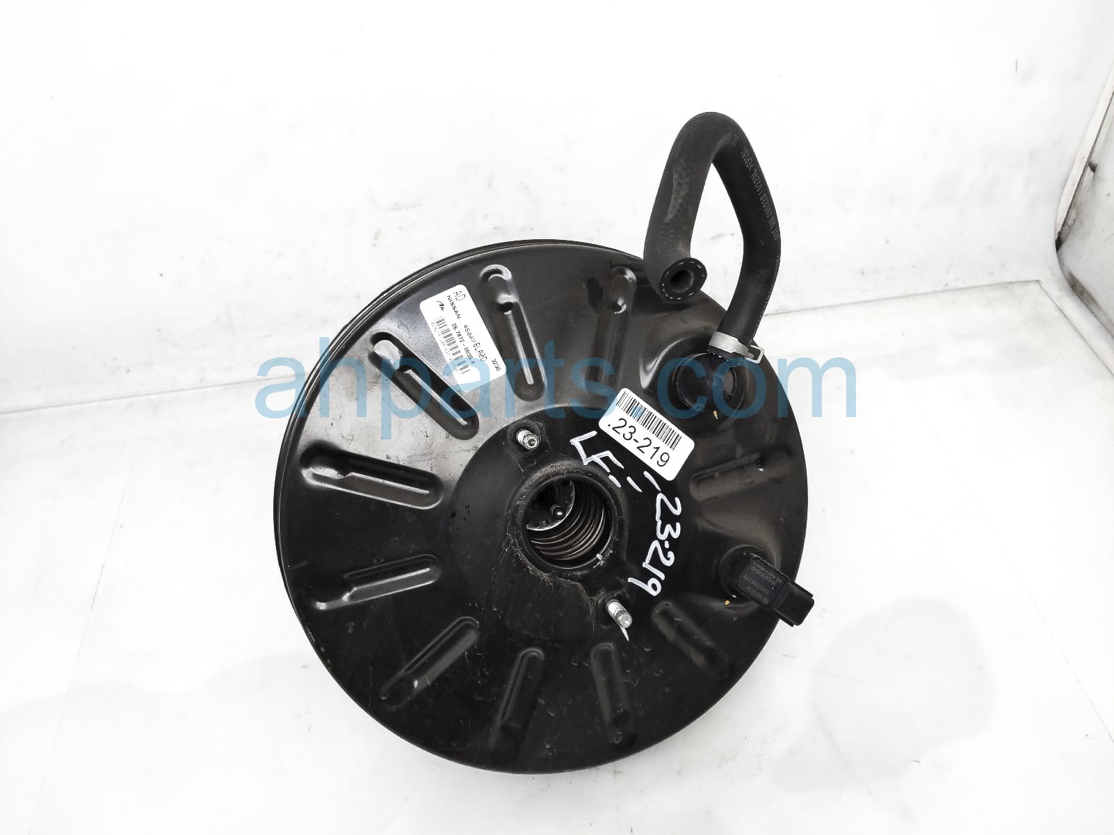 $70 Nissan POWER BRAKE BOOSTER - 2.0L AT FWD $70 Nissan POWER BRAKE BOOSTER - 2.0L AT FWD