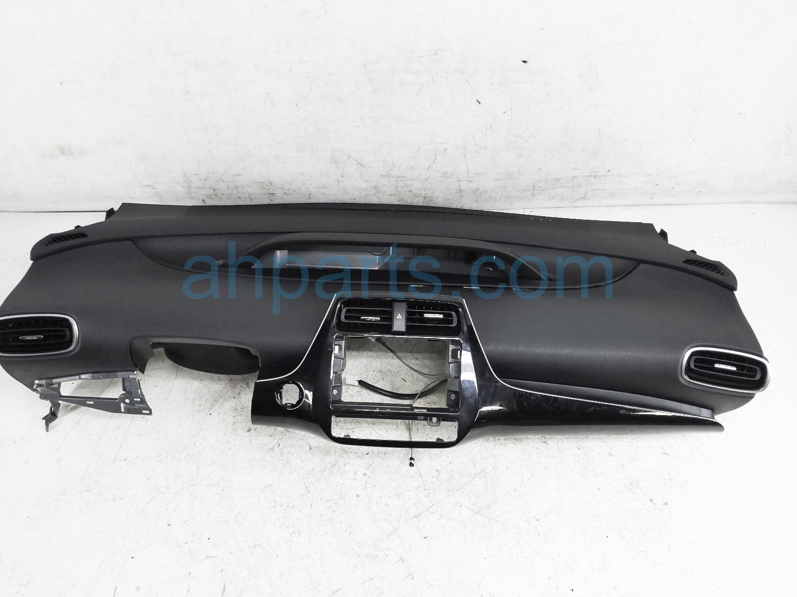 $299 Toyota DASHBOARD W/ AIRBAG - BLACK $299 Toyota DASHBOARD W/ AIRBAG - BLACK