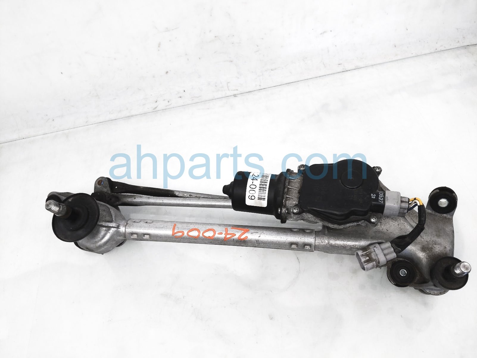$75 Honda WIPER MOTOR W/TRANSMISSION ARM ASSY $75 Honda WIPER MOTOR W/TRANSMISSION ARM ASSY