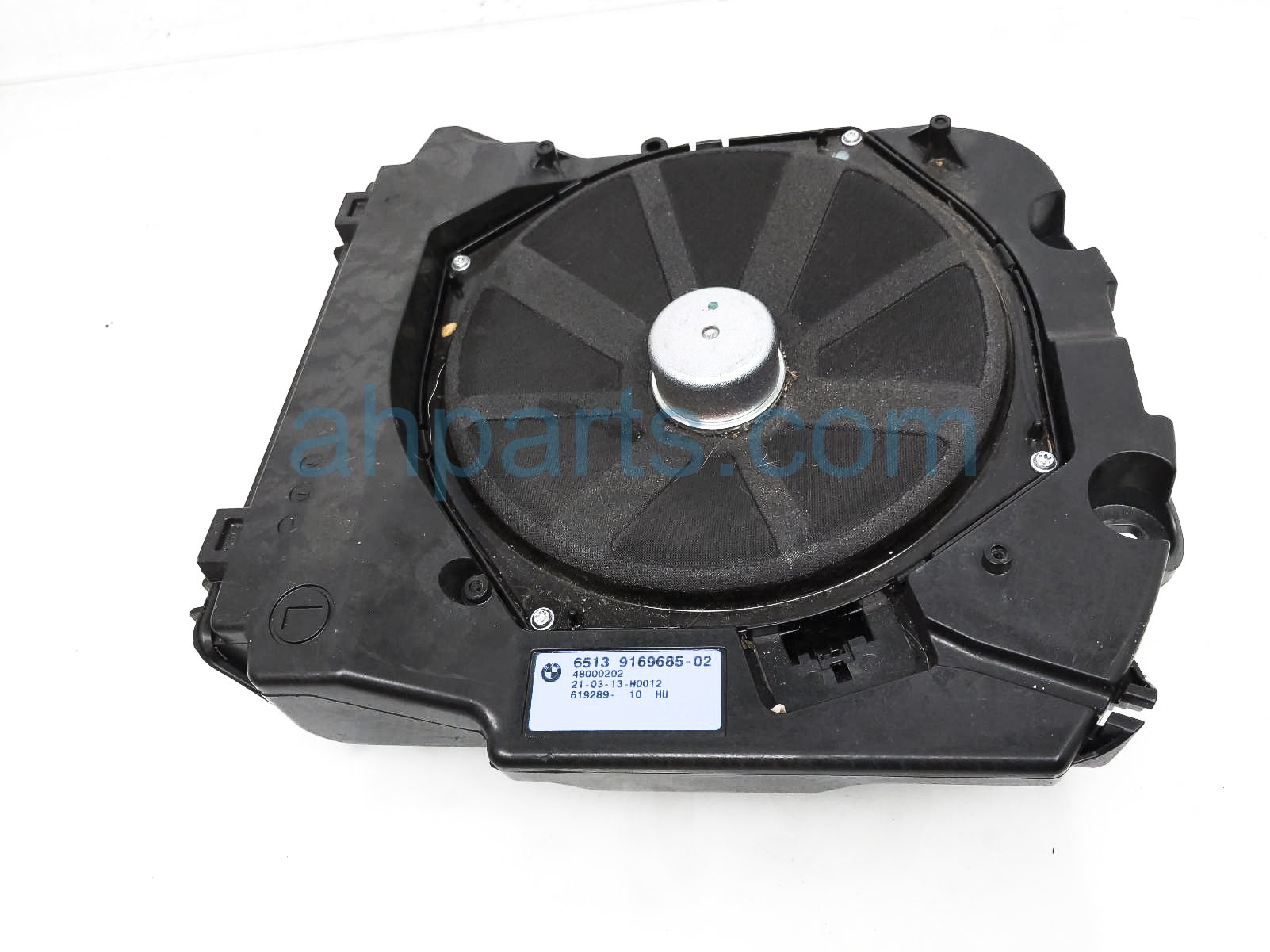 $60 BMW RR/LH SUBWOOFER SPEAKER ASSY $60 BMW RR/LH SUBWOOFER SPEAKER ASSY
