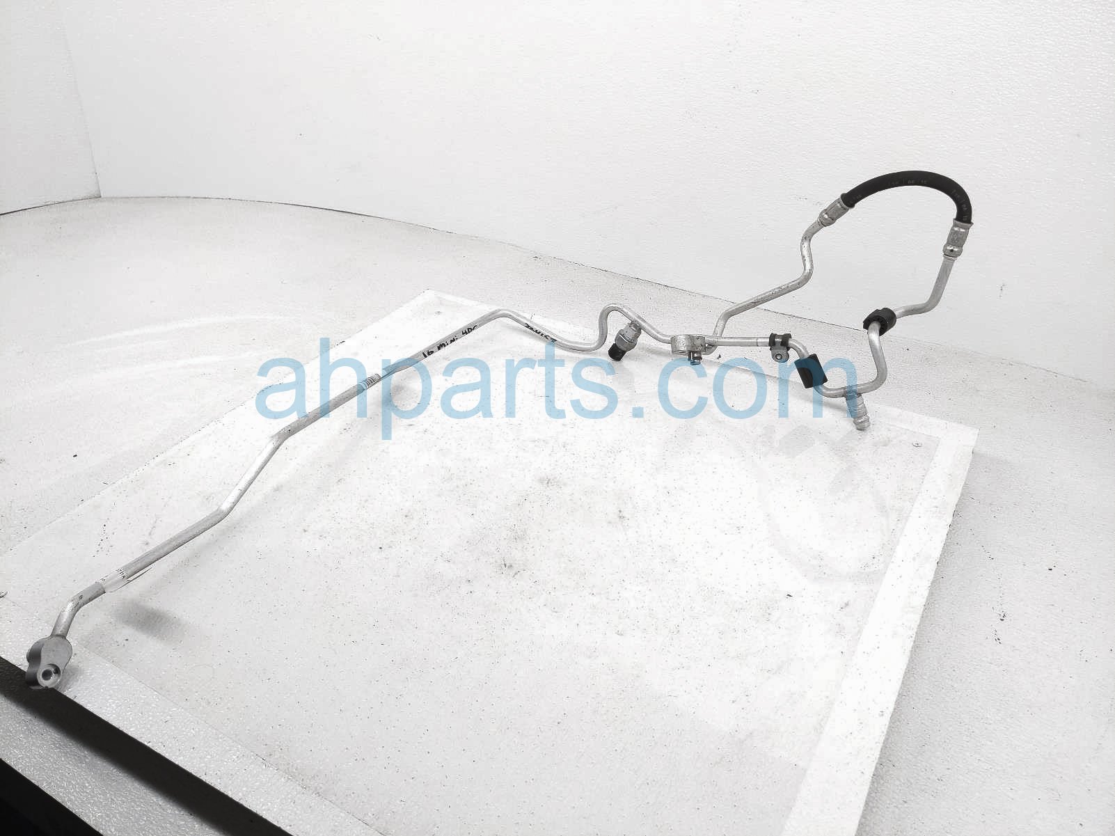 $75 BMW REAR AC LIQUID LINE 1.5L TURBO $75 BMW REAR AC LIQUID LINE 1.5L TURBO