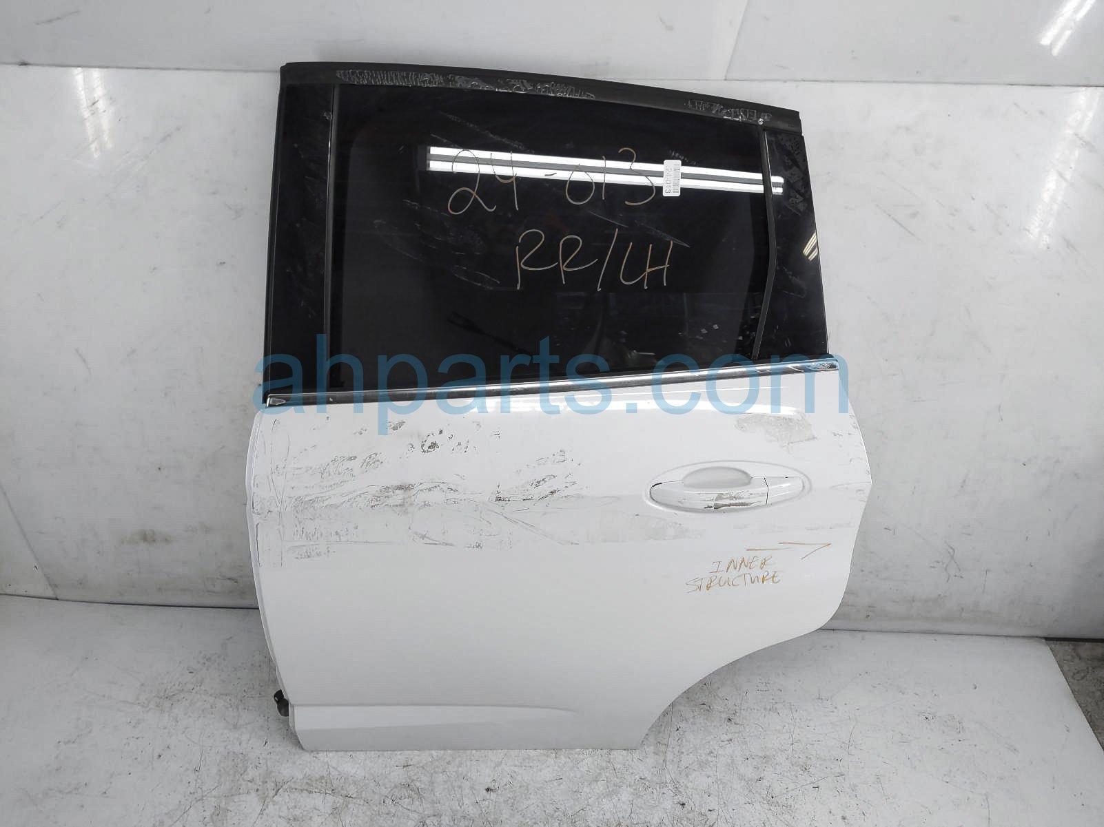 $199 Ford RR/LH DOOR - WHITE - NO INSIDE TRIM* $199 Ford RR/LH DOOR - WHITE - NO INSIDE TRIM*