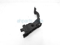 $50 Ford GAS / ACCELERATOR PEDAL ASSY