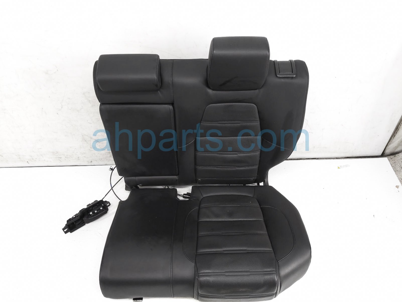 $225 Honda 2ND ROW LH SEAT - BLACK LEATHER $225 Honda 2ND ROW LH SEAT - BLACK LEATHER