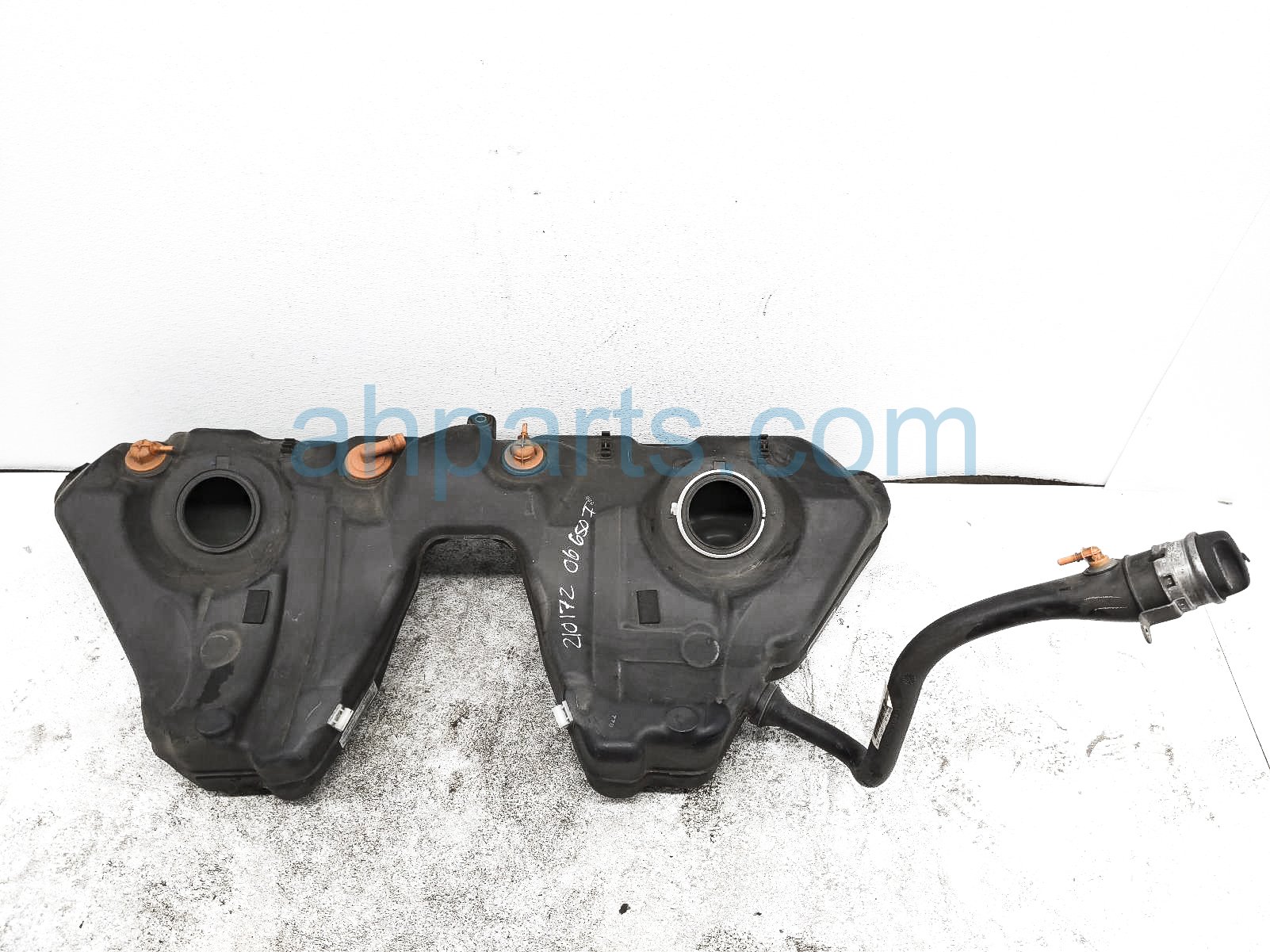 $119 BMW GAS / FUEL TANK W/ FILLER NECK $119 BMW GAS / FUEL TANK W/ FILLER NECK