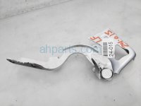 $30 Lexus FR/LH HOOD HINGE - WHITE $30 Lexus FR/LH HOOD HINGE - WHITE