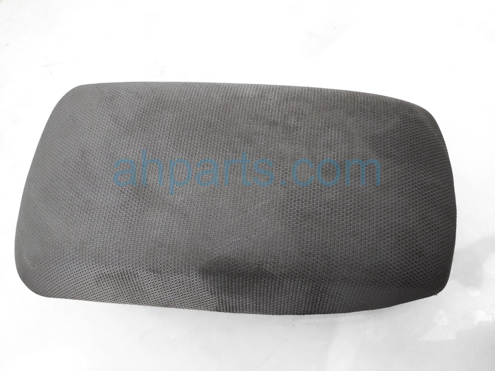 $45 Toyota CENTER ARM REST / CONSOLE LID - GREY $45 Toyota CENTER ARM REST / CONSOLE LID - GREY