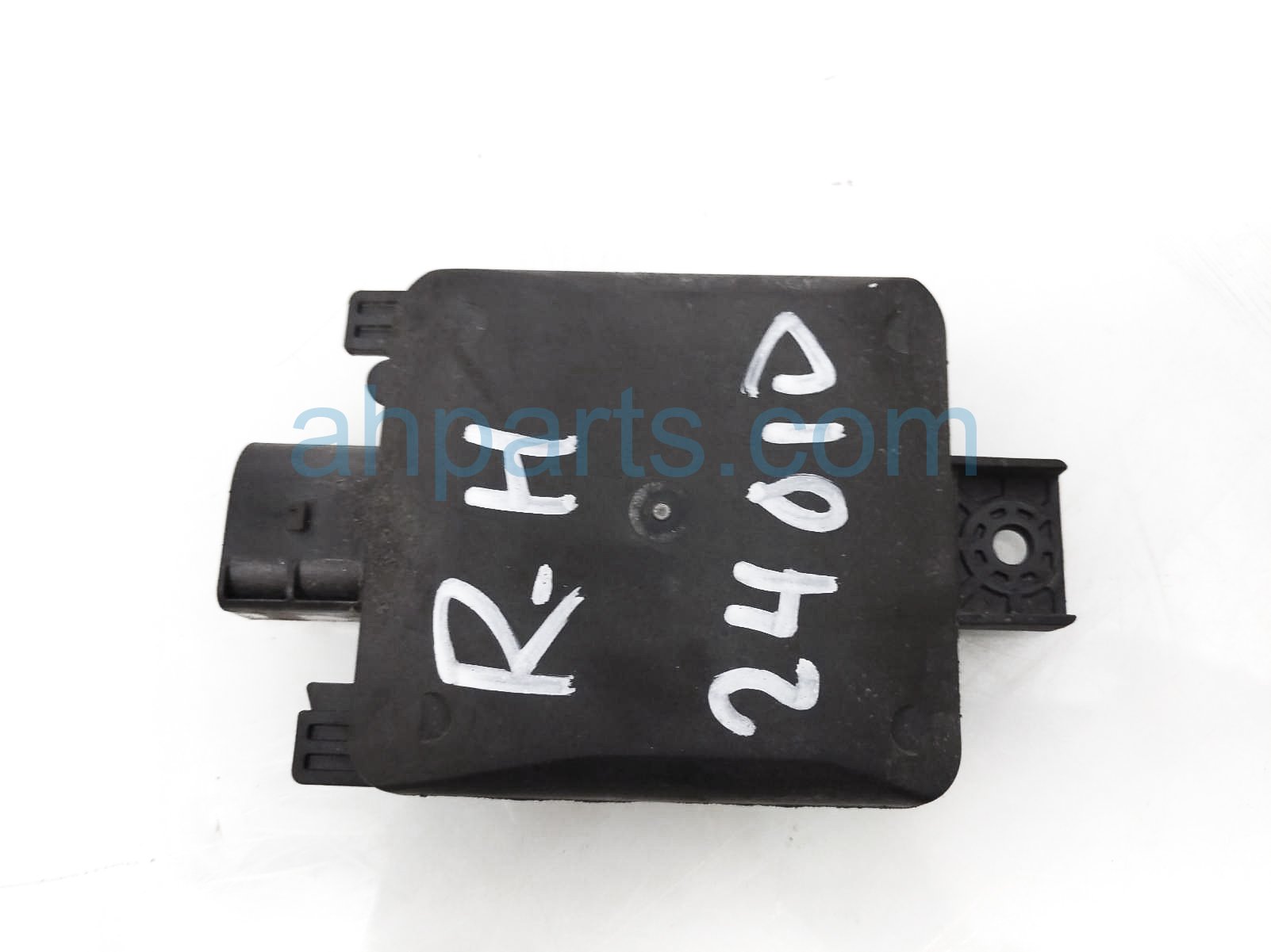 $145 Volkswagen RR/RH SIDE BLIND SPOT RADAR $145 Volkswagen RR/RH SIDE BLIND SPOT RADAR